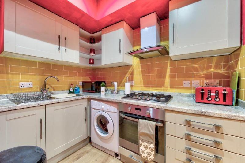 Central Ground Floor Apartment Edinburgh