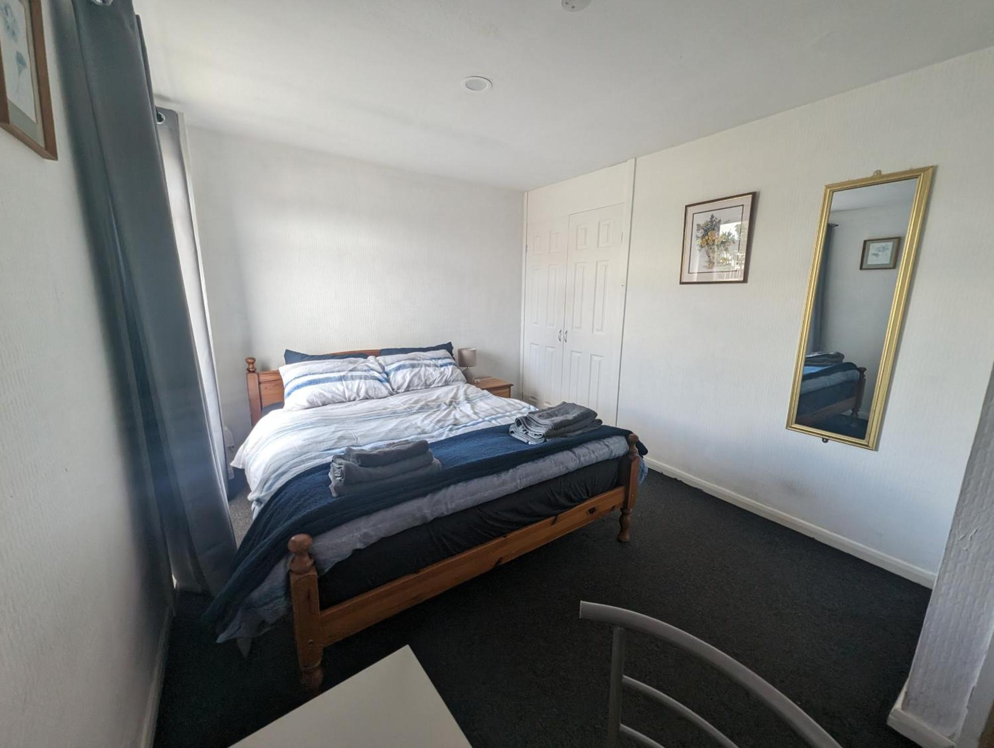 Gorgeous Full In Apartment EDI
