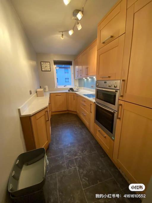 Quiet Central Apartment For Upto 4 People