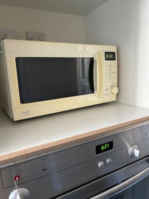 Apartment Quiet Central Apartment For Upto 4 People EDI