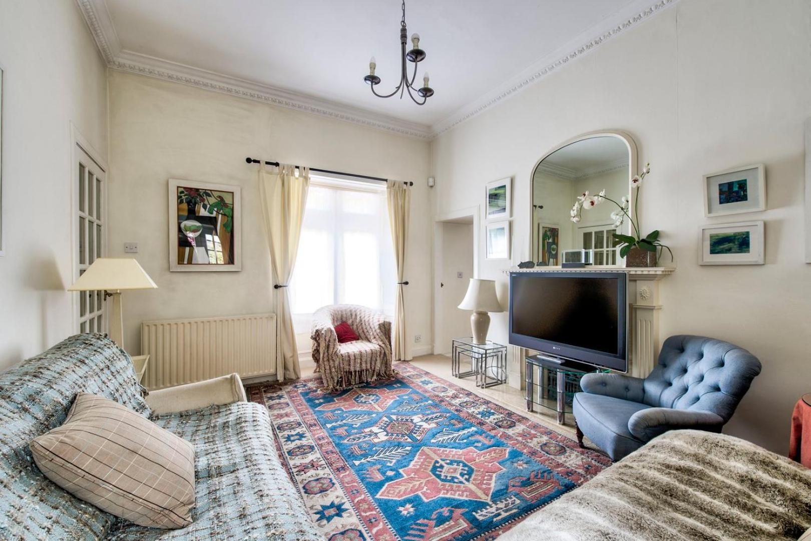 Guestready - Classic Charm Near Holyrood Park Ferienhaus *