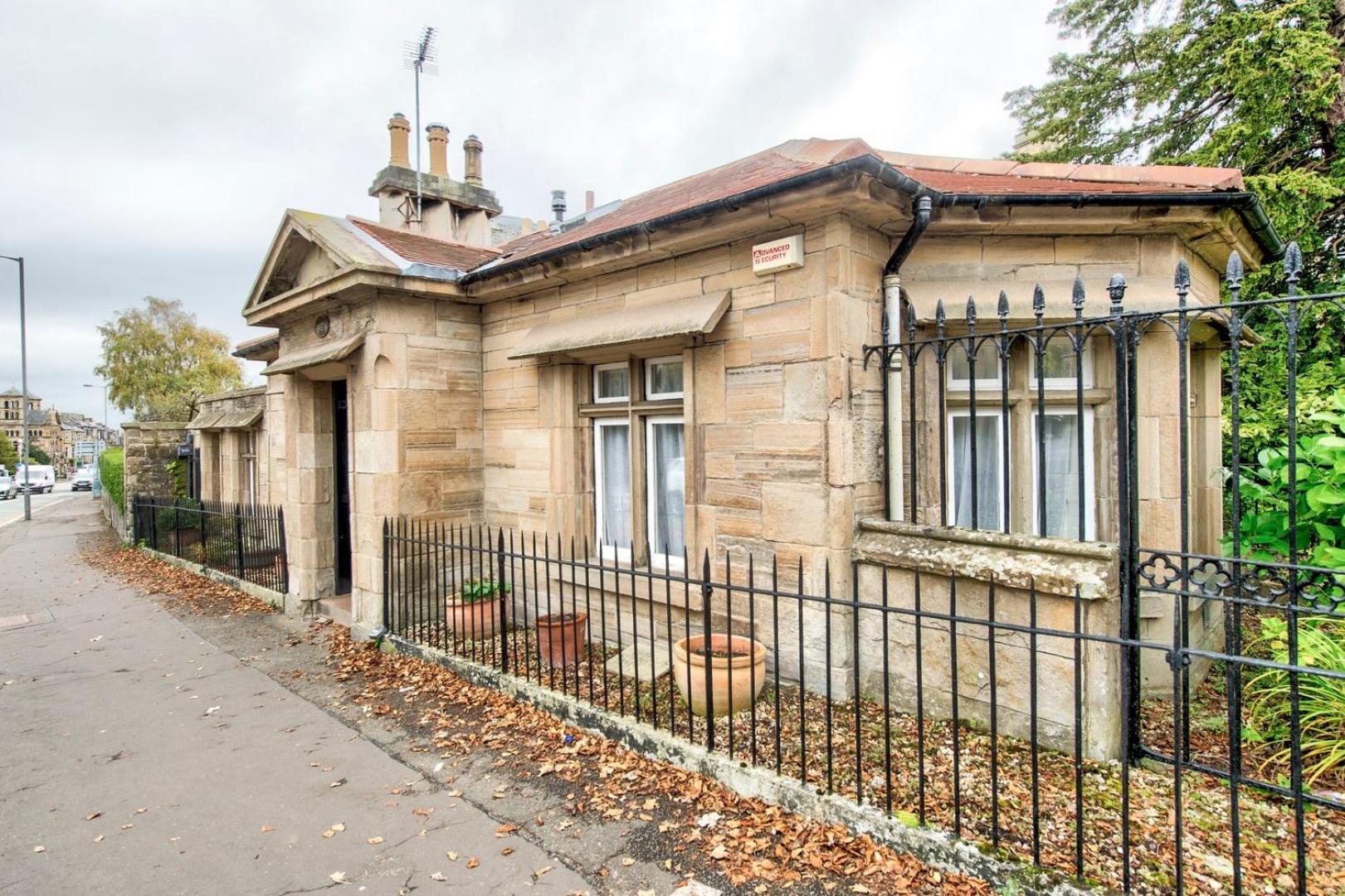 Ferienhaus Guestready - Classic Charm Near Holyrood Park *