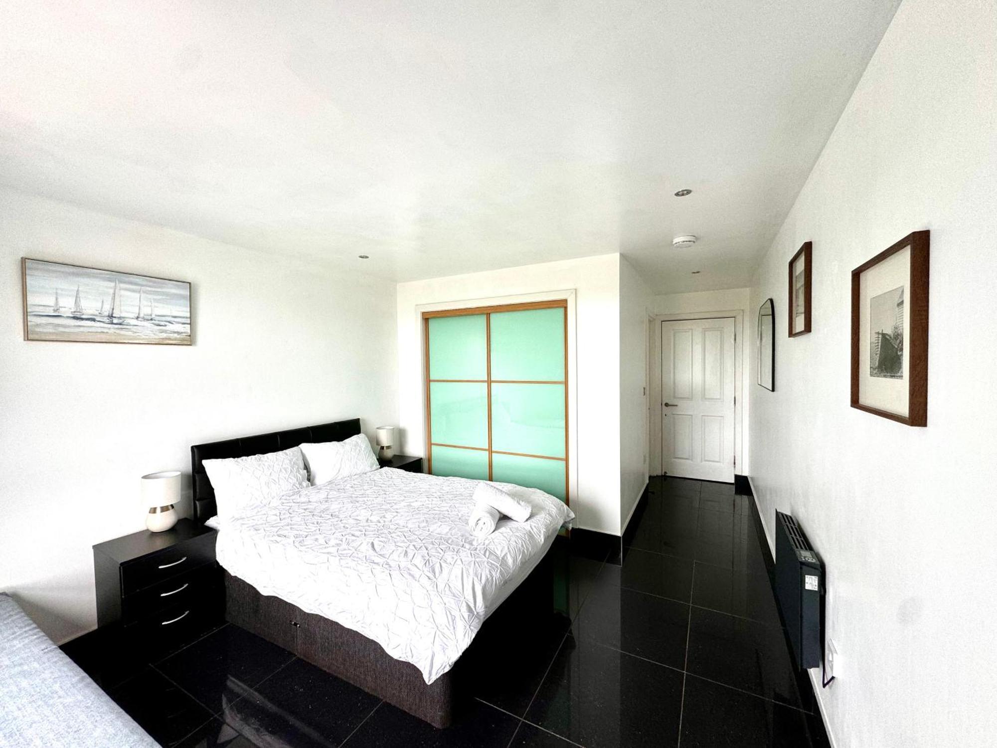 Apartment Ocean - 2 Bedroom EDI