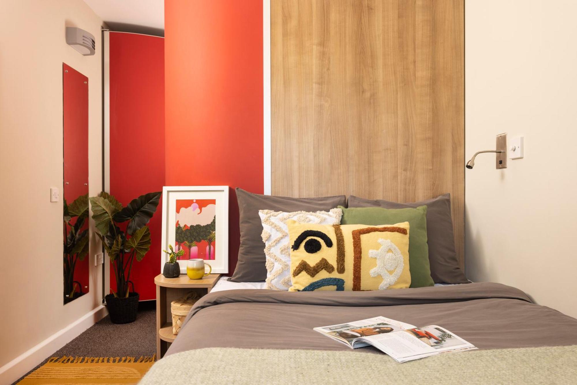 Unite Students - Chalmers Street - The Meadows 2* Edinburgh