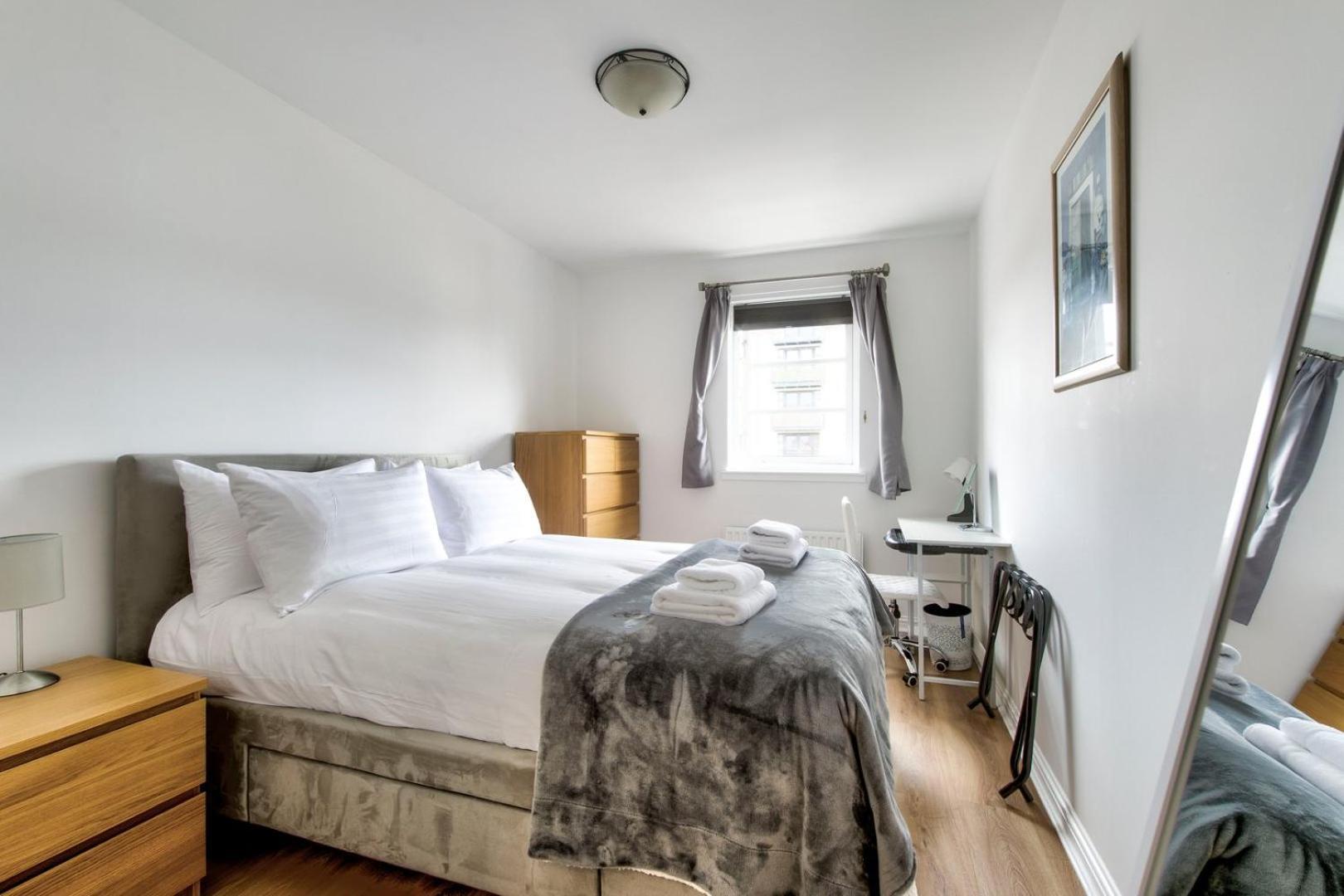 Apartment Guestready - Stylish W/ Parking Near Edinburgh