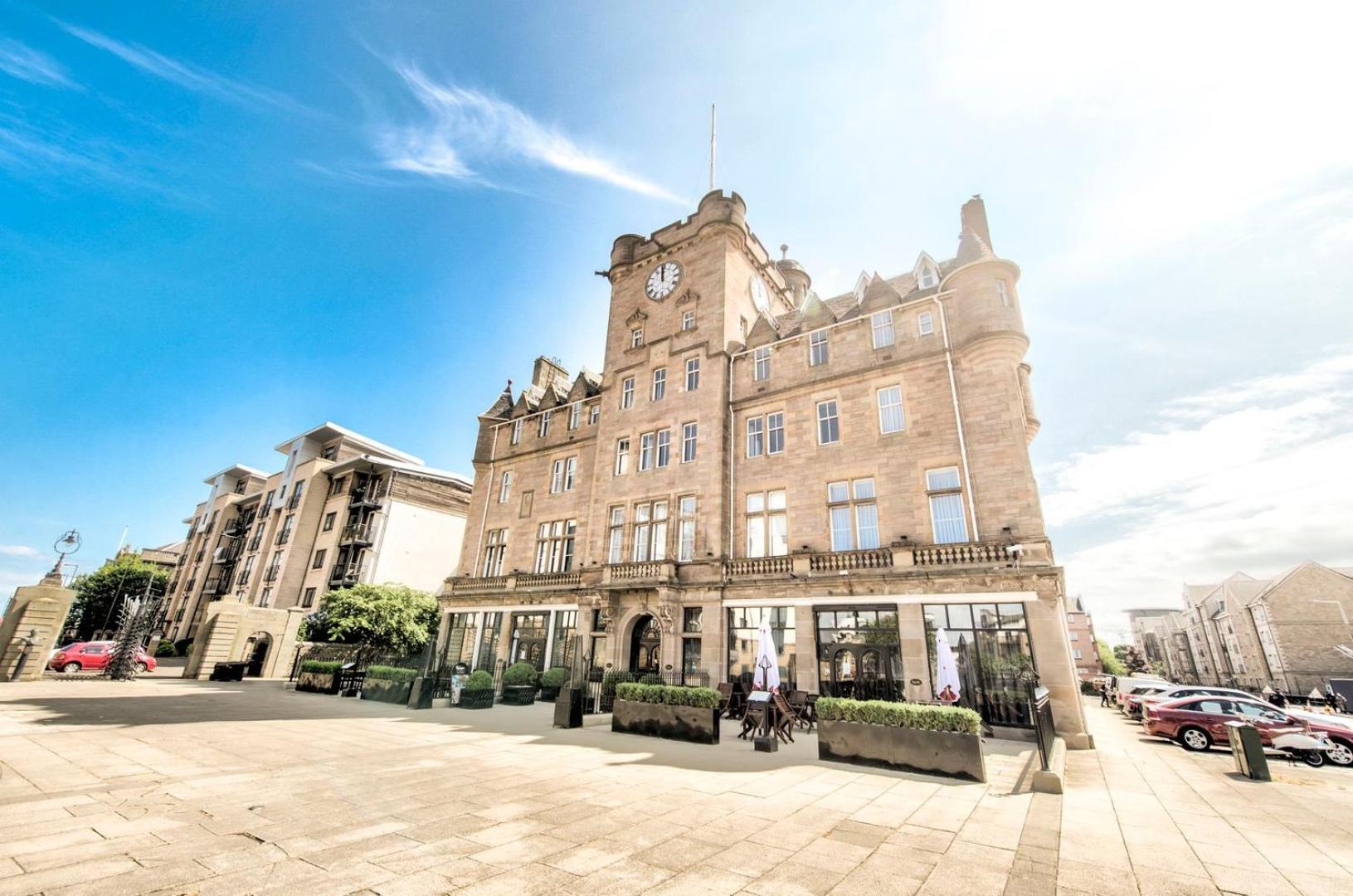 Guestready - Stylish W/ Parking Near