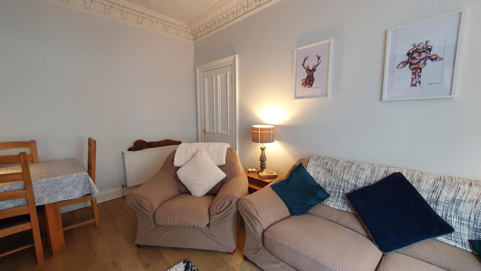 Beautiful Ground Floor Flat Near Haymarket Apartment EDI