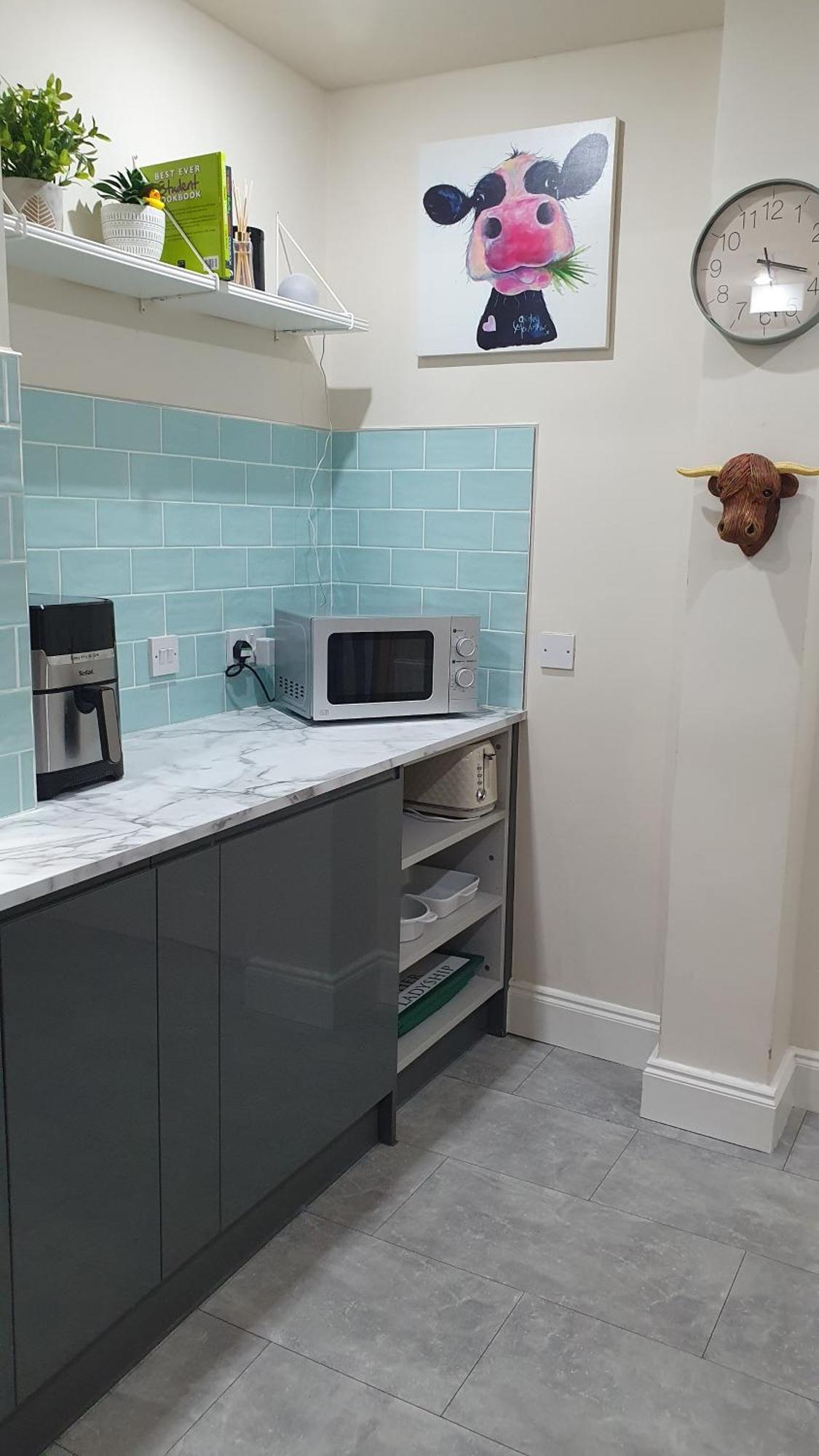 Beautiful Ground Floor Flat Near Haymarket Apartment EDI