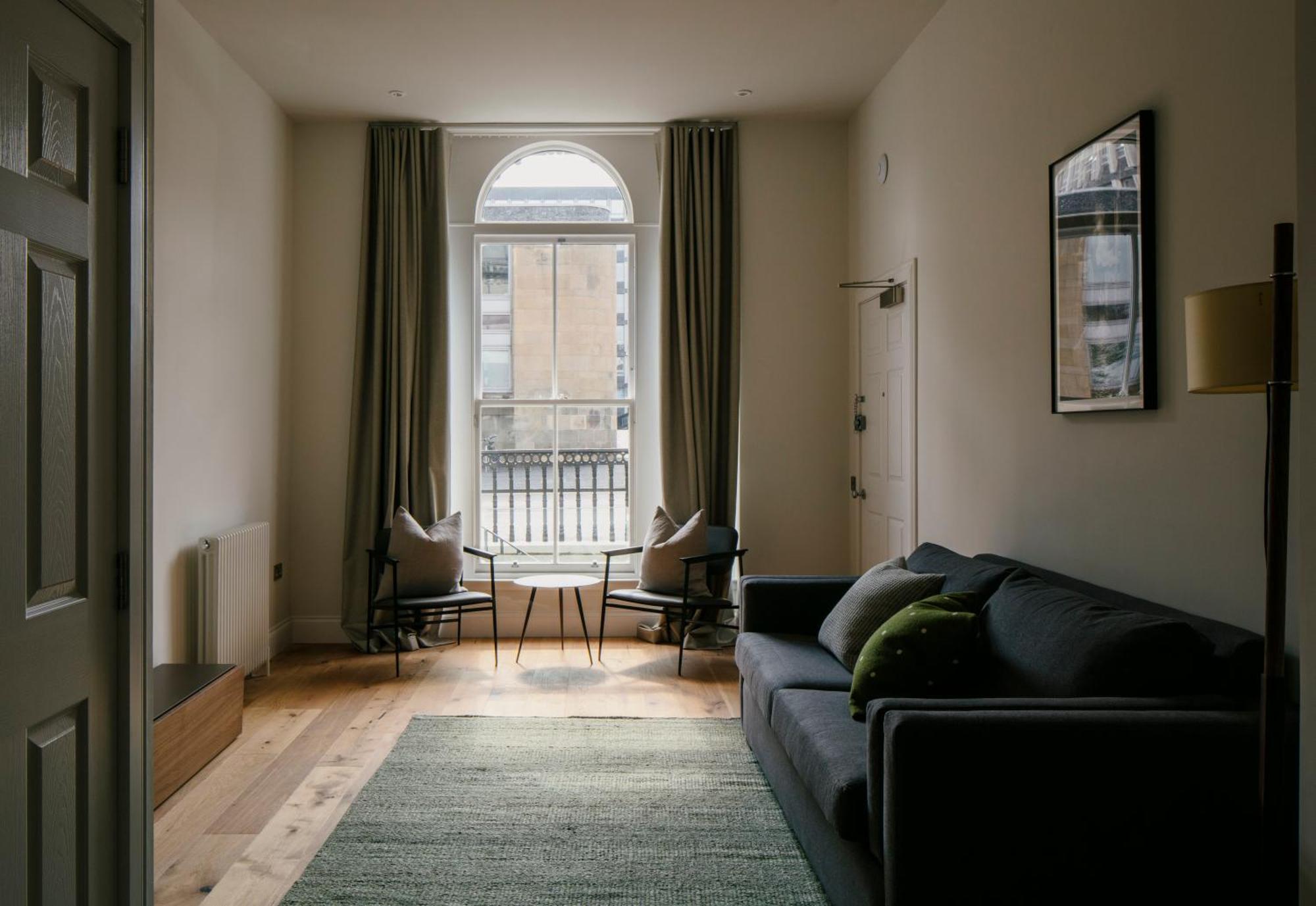 Aparthotel 33 Castle Terrace
