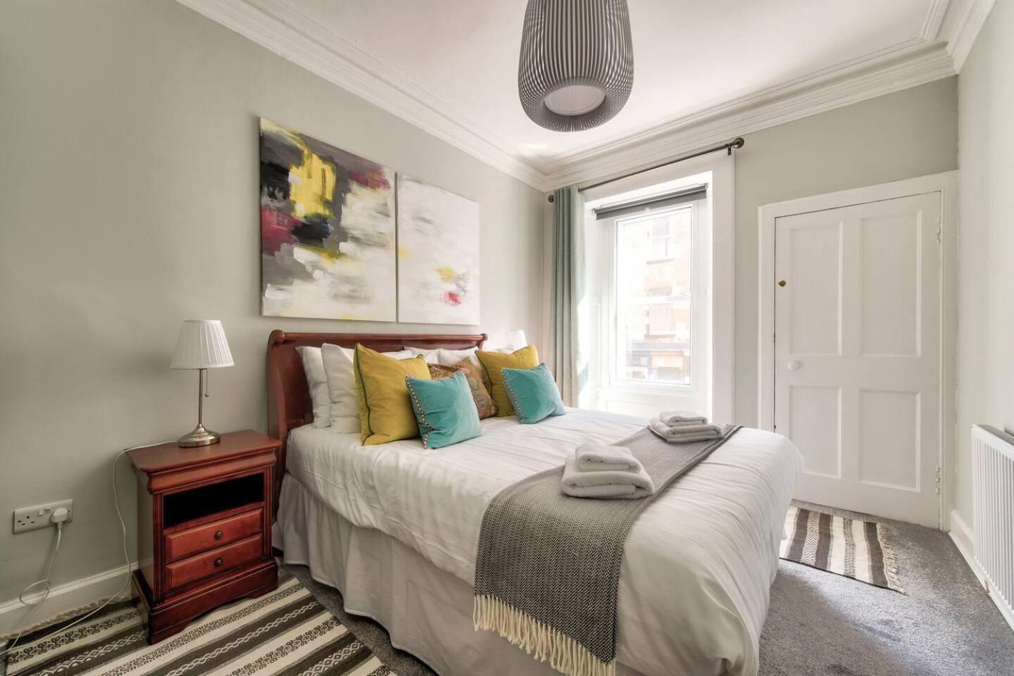 Guestready - Spacious And Beautiful 2br Flat In Morningside * Edinburgh