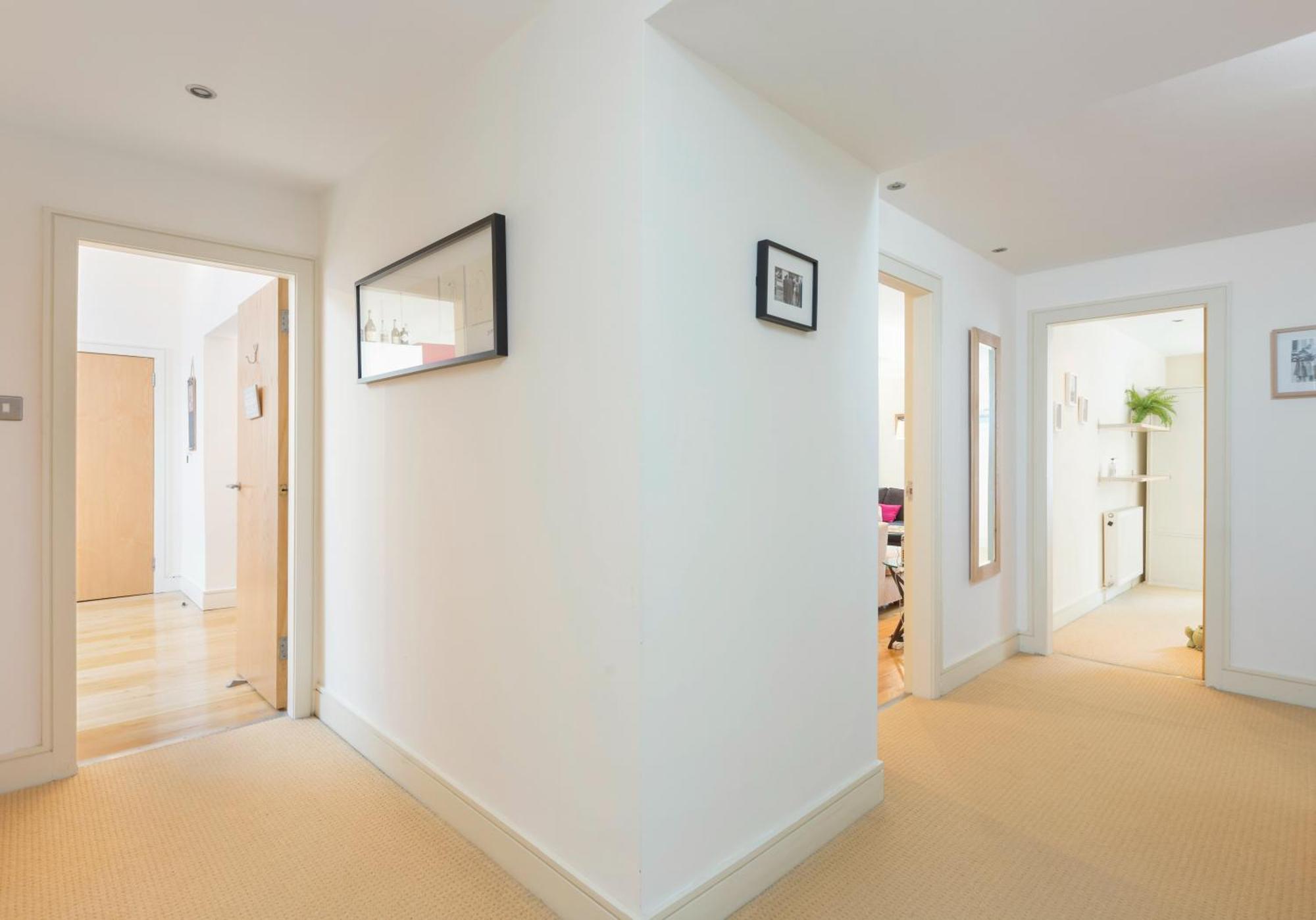 Thistle Street - 401