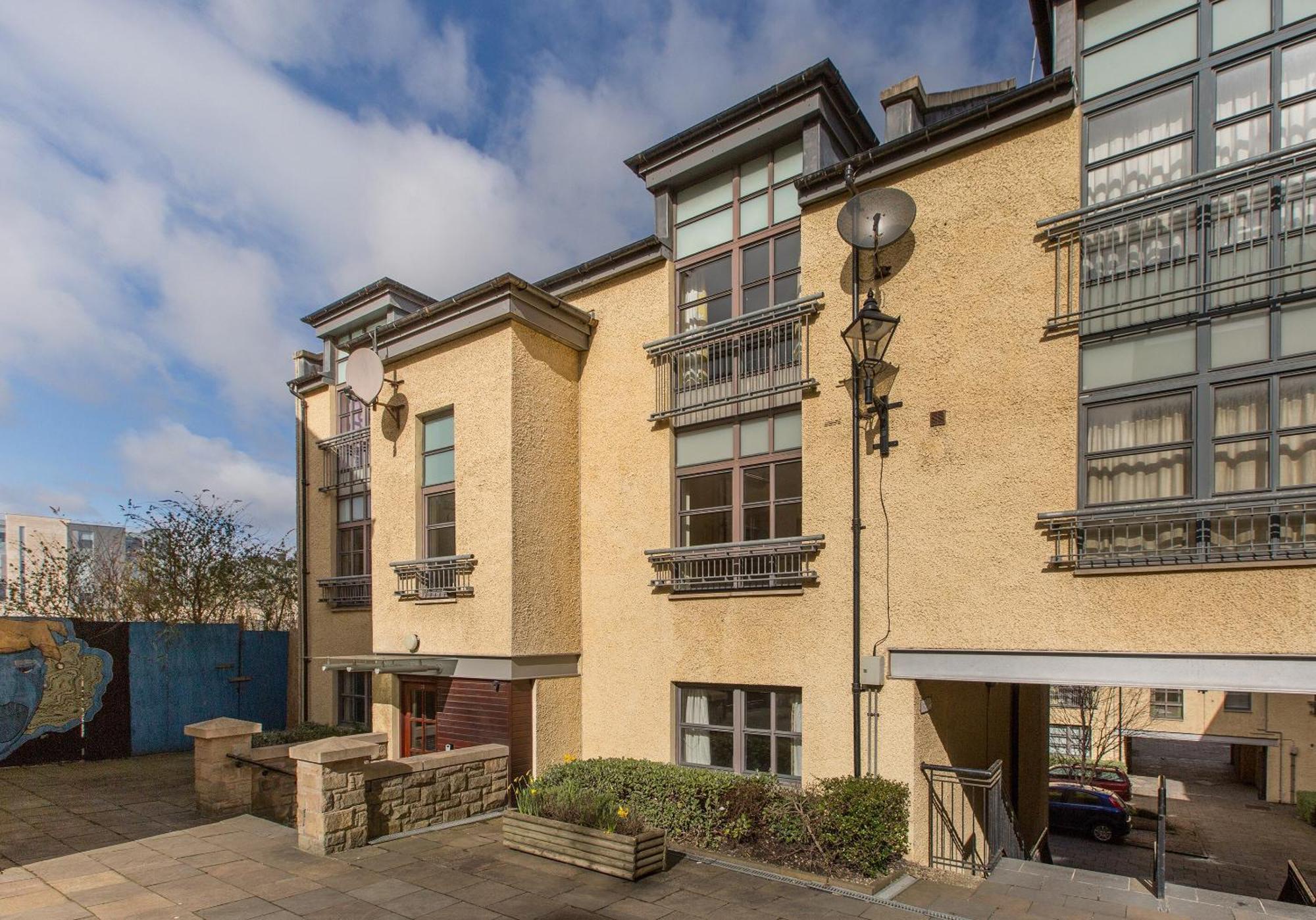 Old Tolbooth Wynd - 393 Apartment EDI