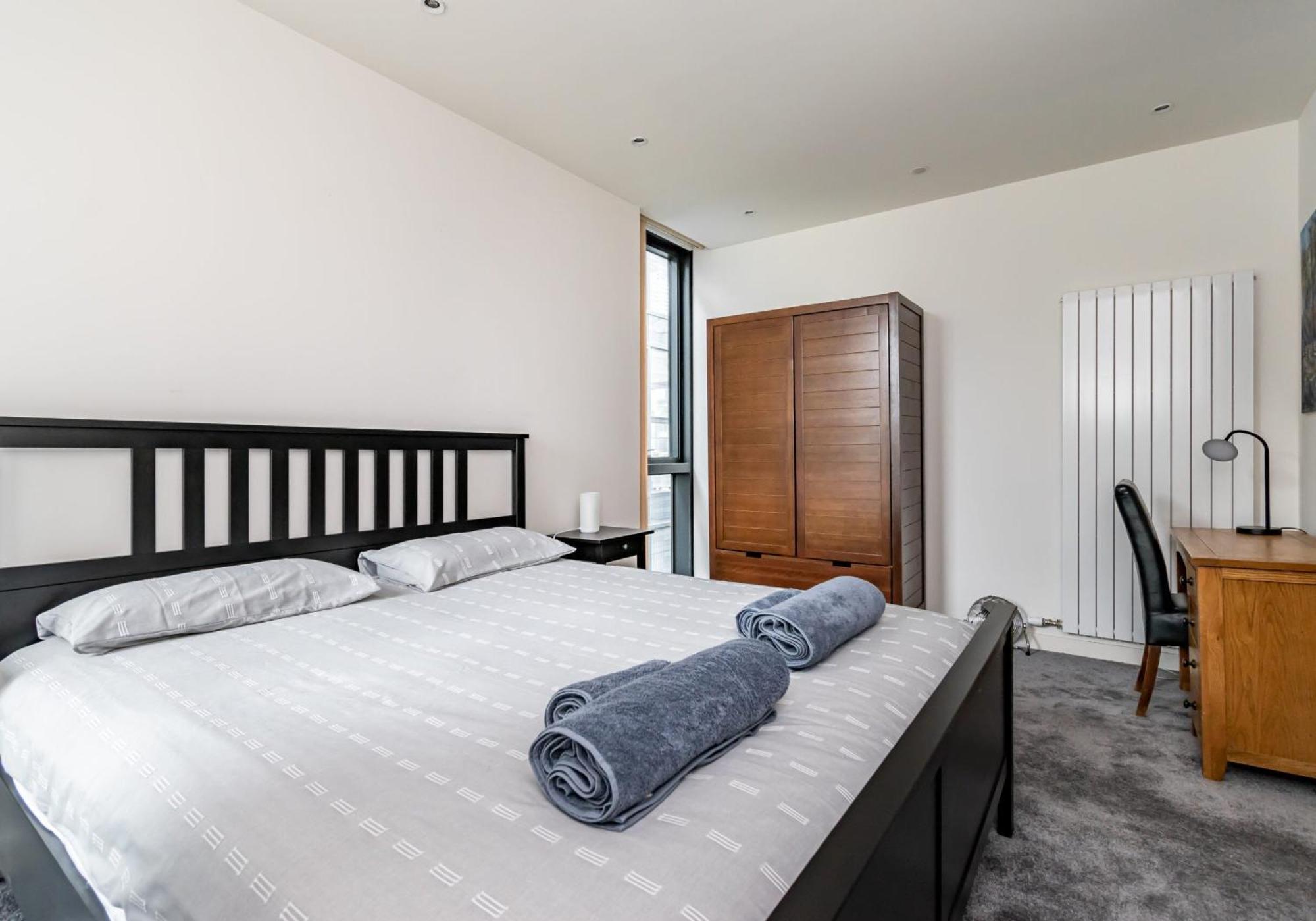 Apartment Simpsons Loan - 428 *