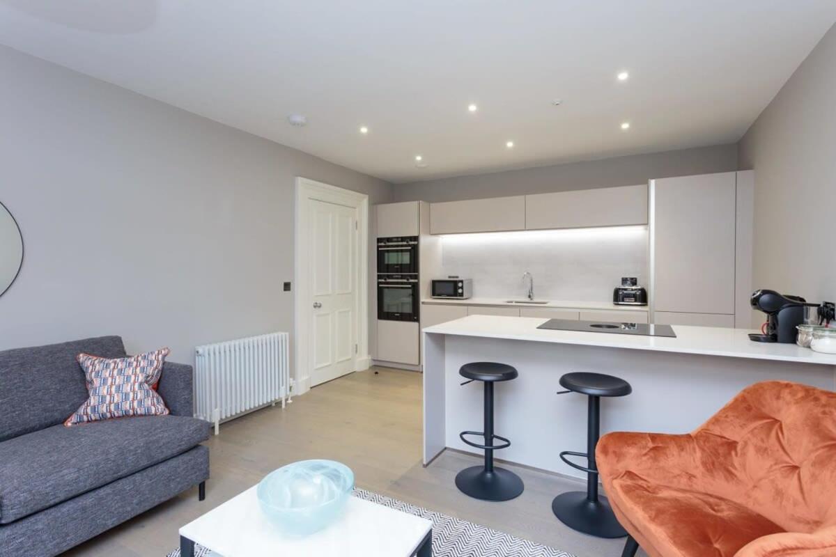 Dragon - Centre 1 Bed Apartment *