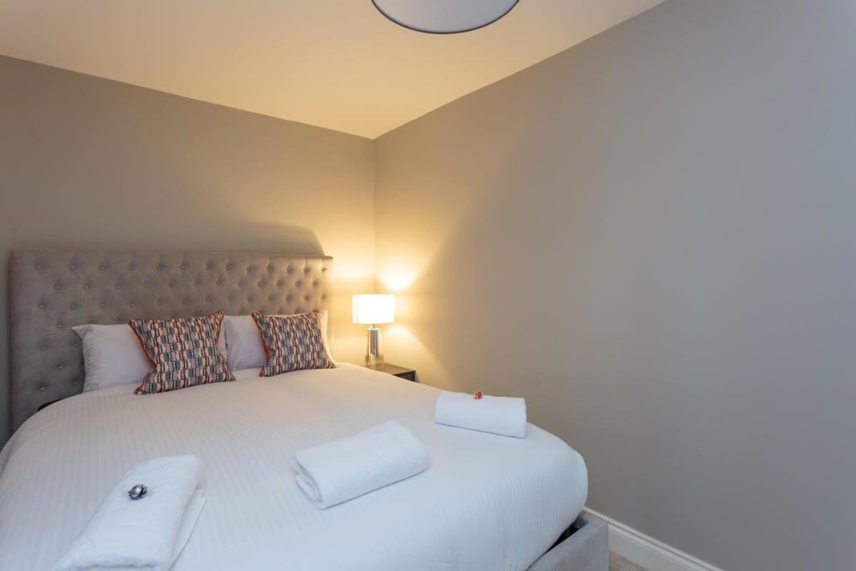 Dragon - Centre 1 Bed * EDI