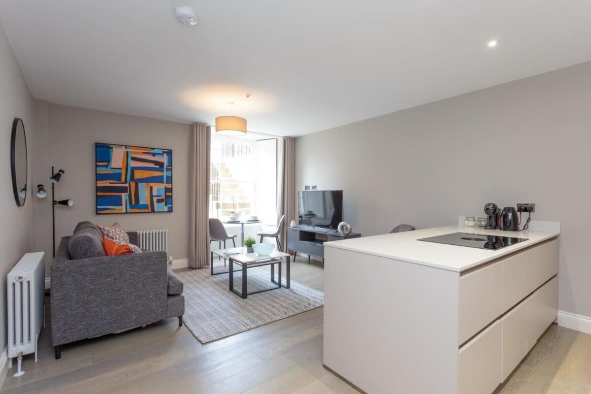 Dragon - Centre 1 Bed * EDI