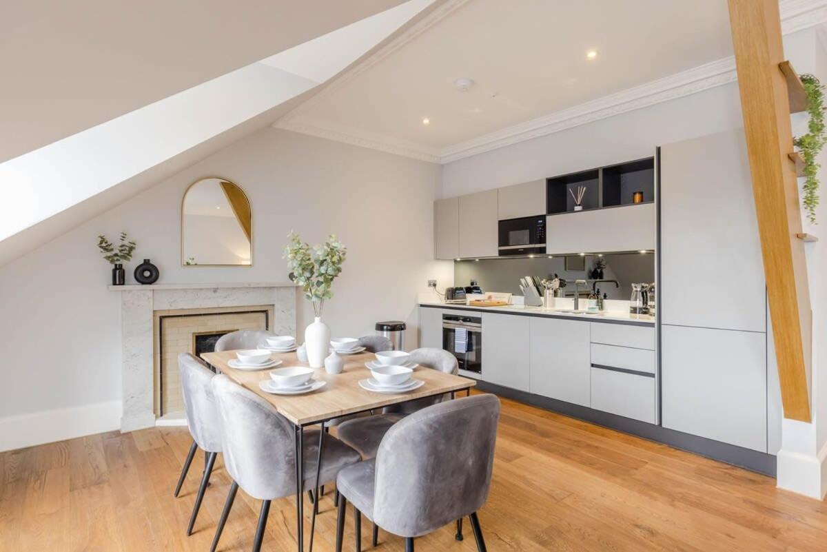 Dragon - Ladon - 2 Bed Centre Luxury * Edinburgh
