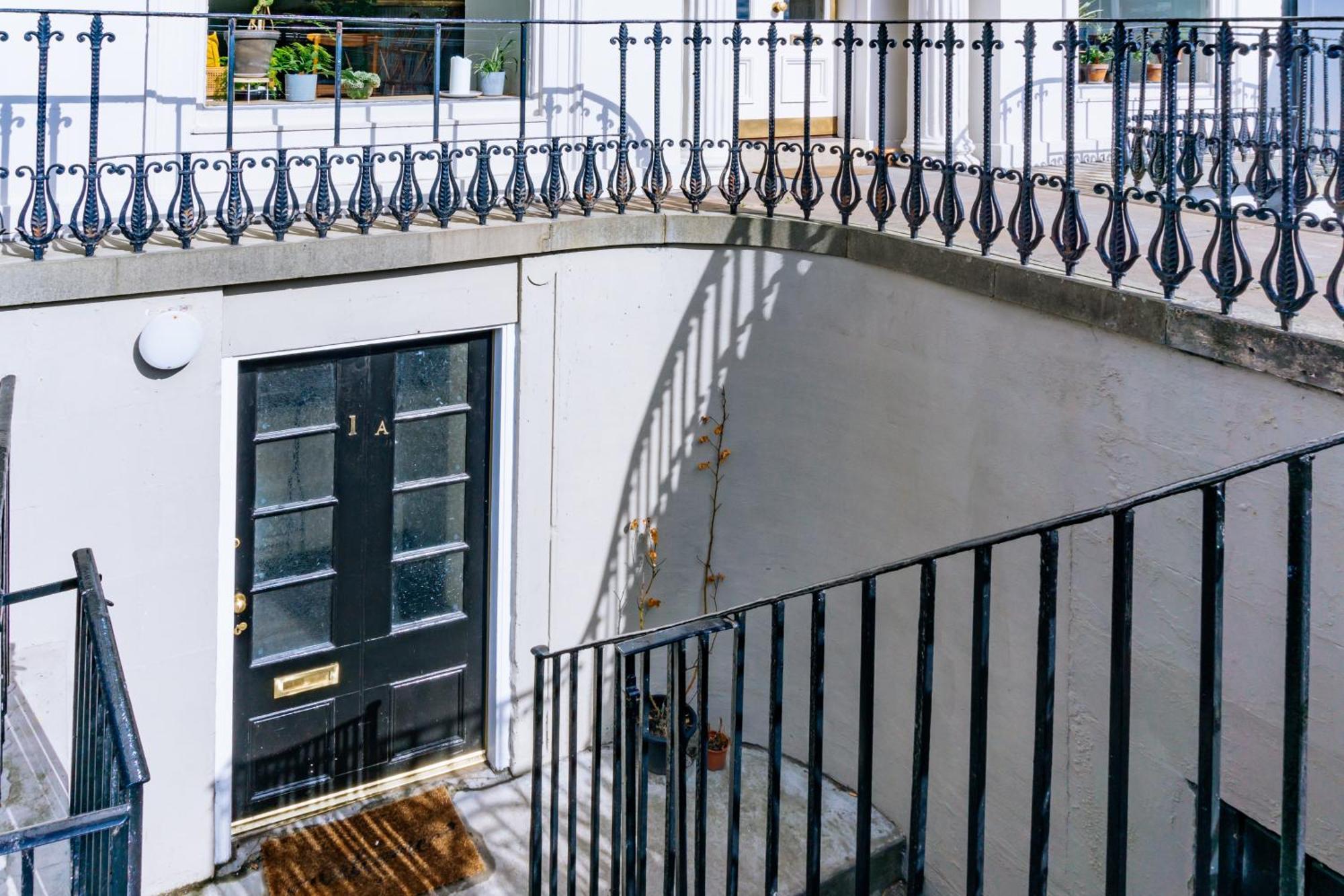 Homely 3 Bedroom In The Heart Of EDI