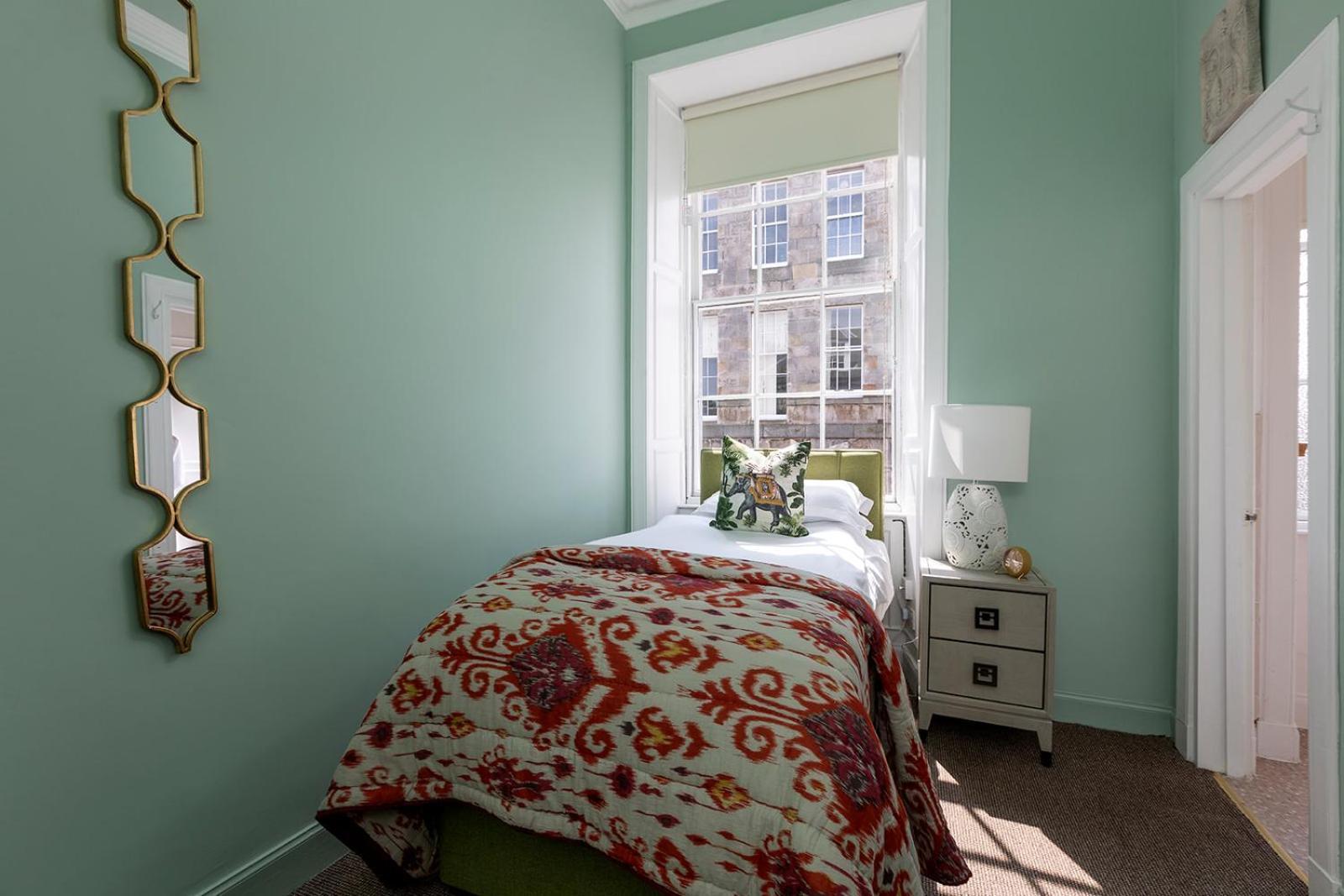 The Broughton Townhouse 3*