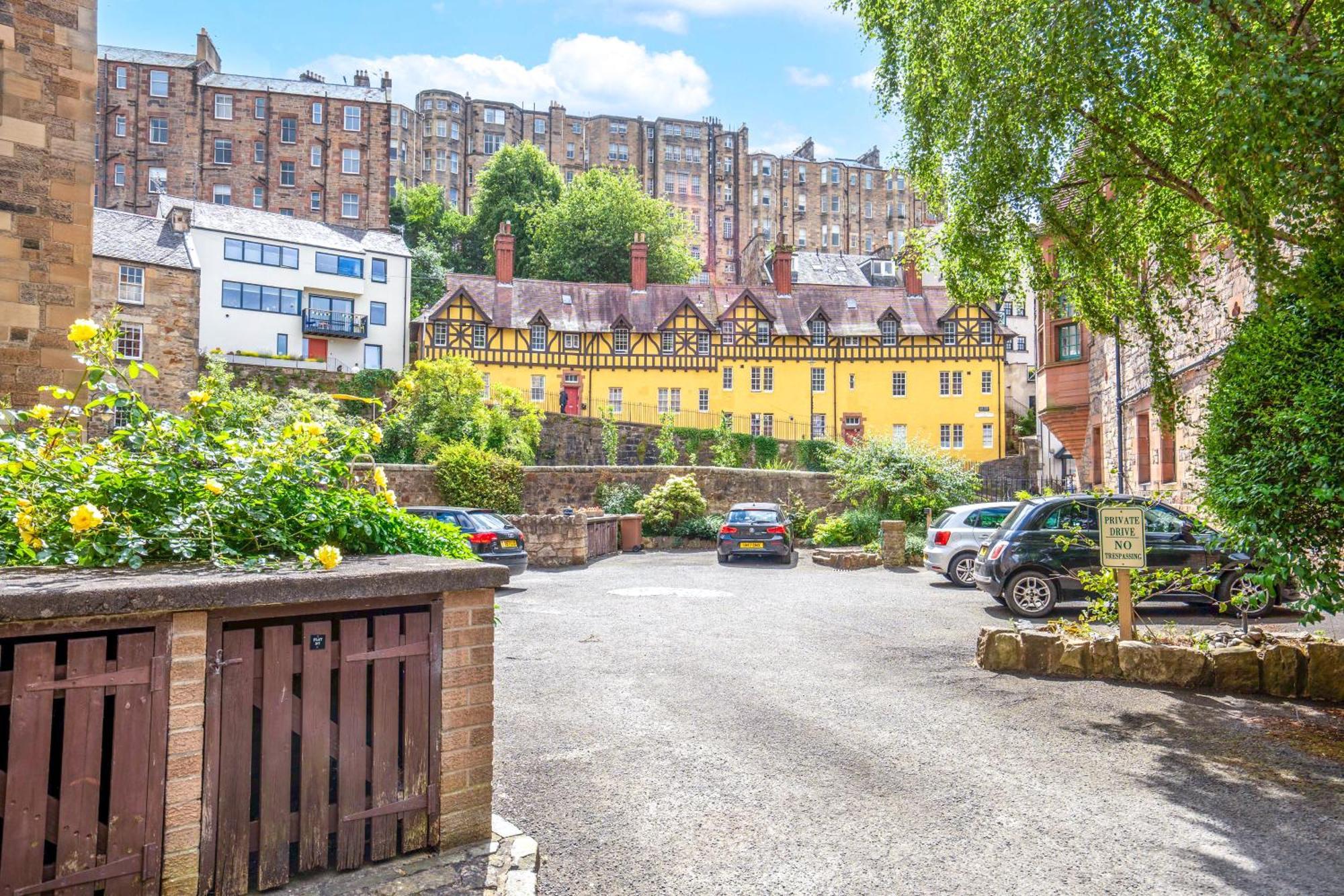 Apartment The Old School In Dean Village