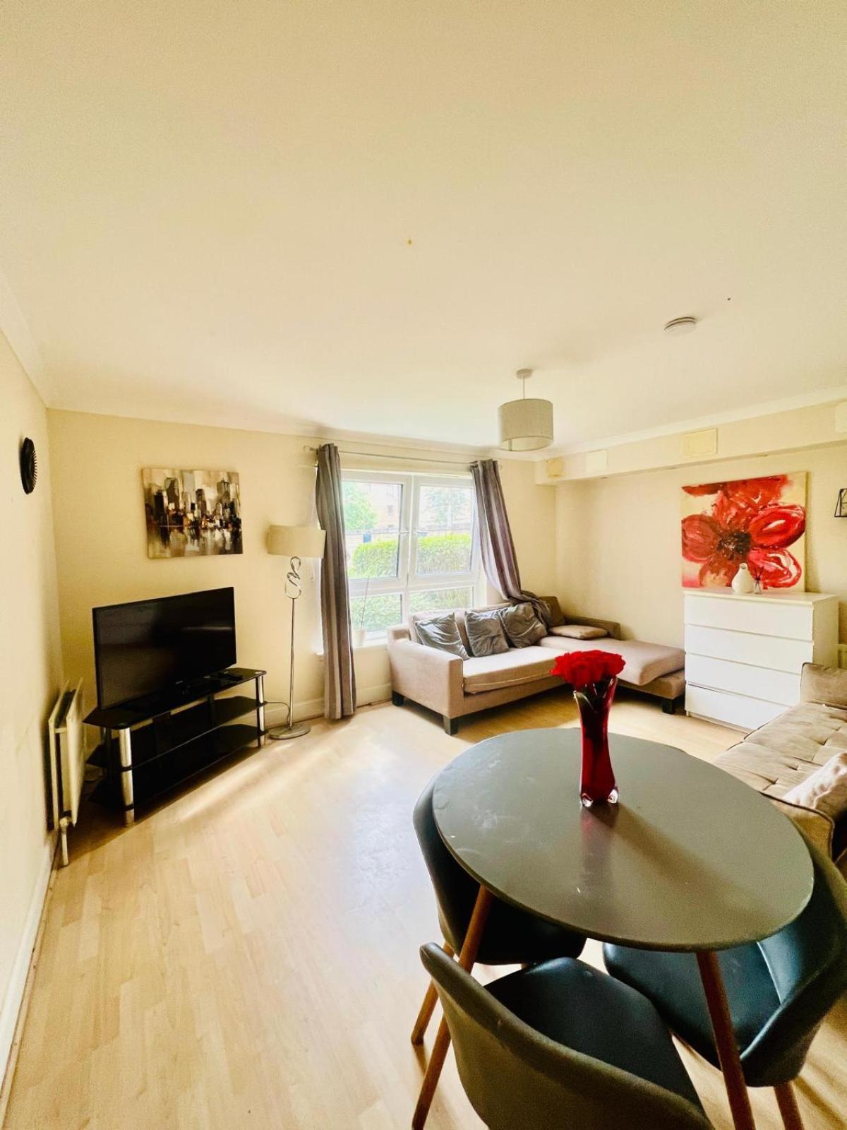 Metrolets Valley Apartment *