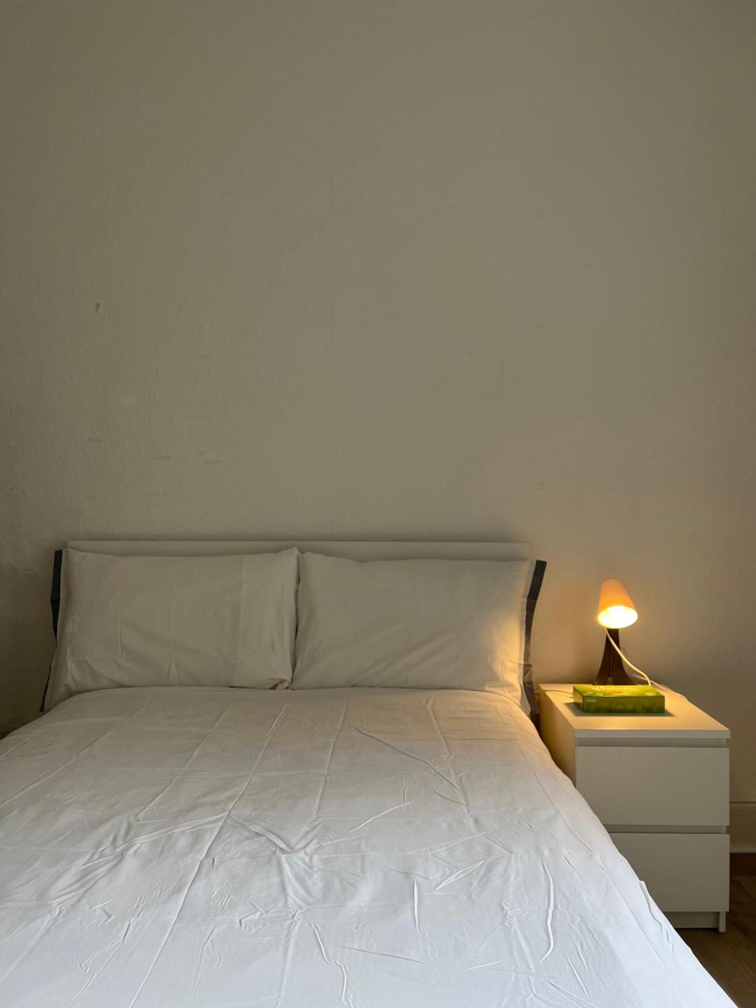 Spacious Boutique Two-bedroom Next To The Castle Edinburgh