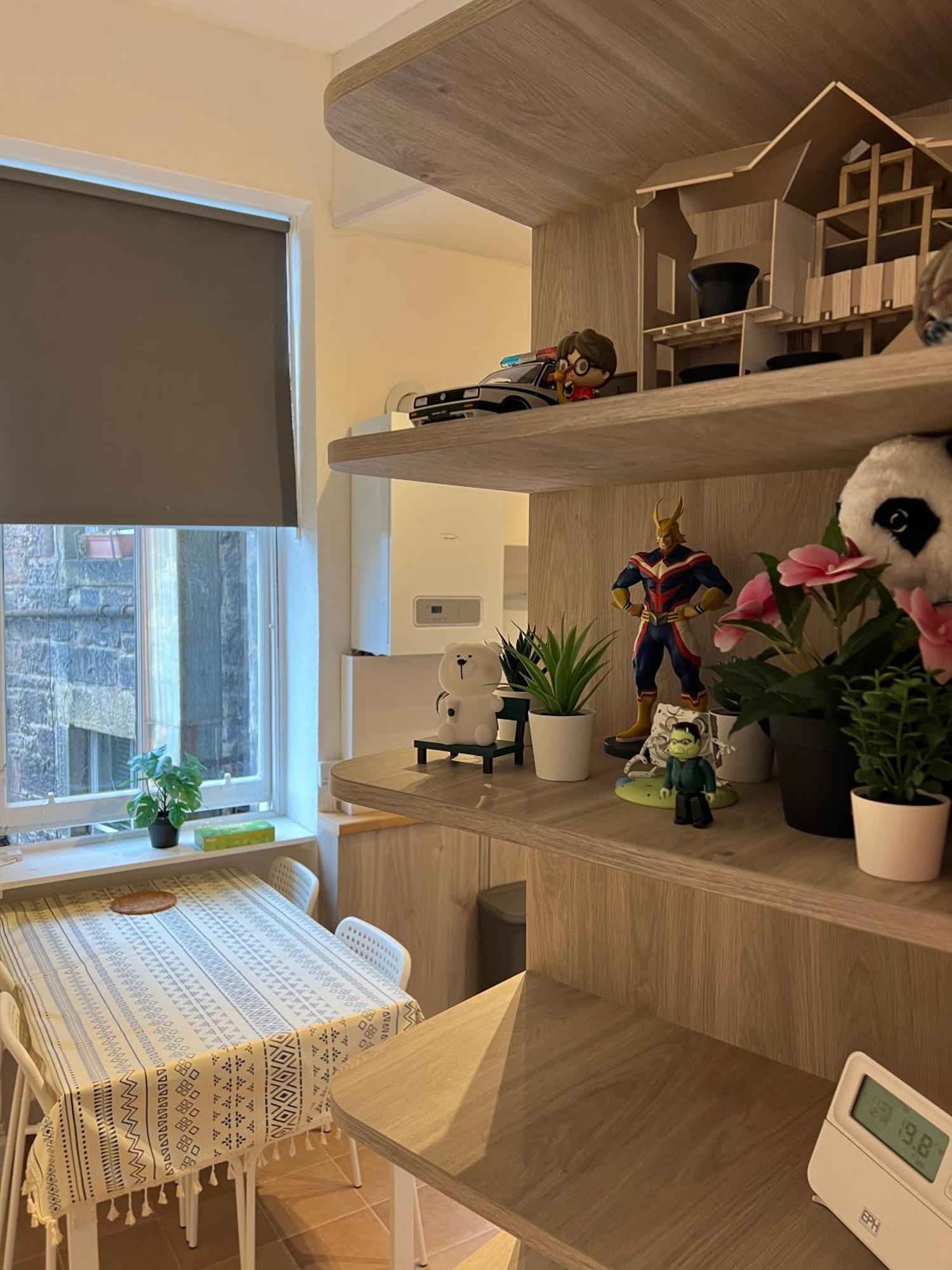 Spacious Boutique Two-bedroom Next To The Castle Apartment Edinburgh