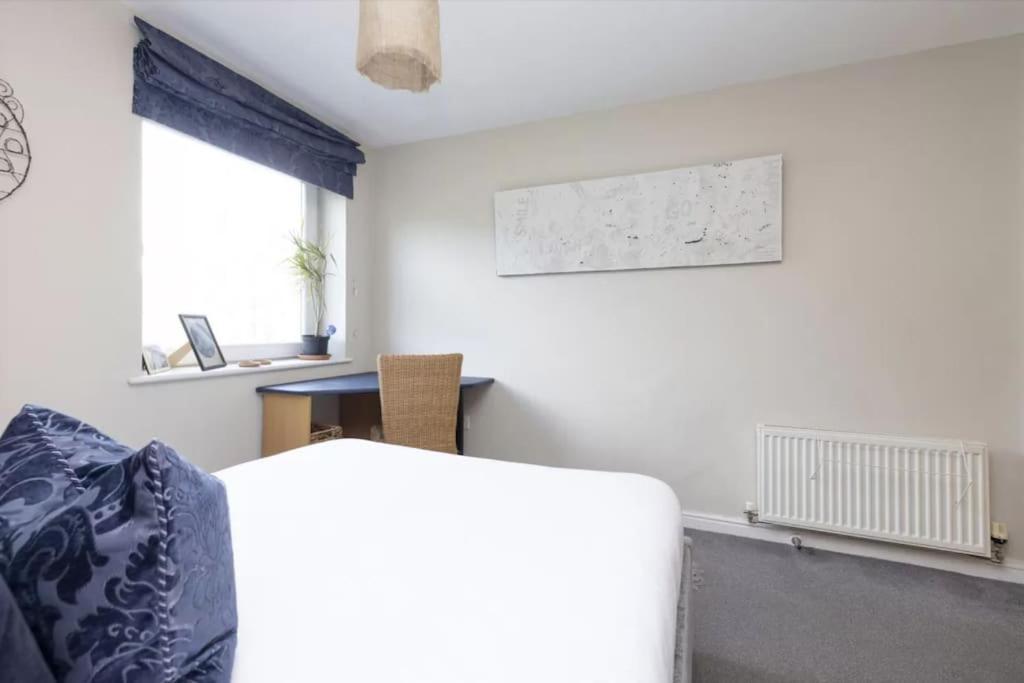 Stylish Flat With Free Parking Apartment *