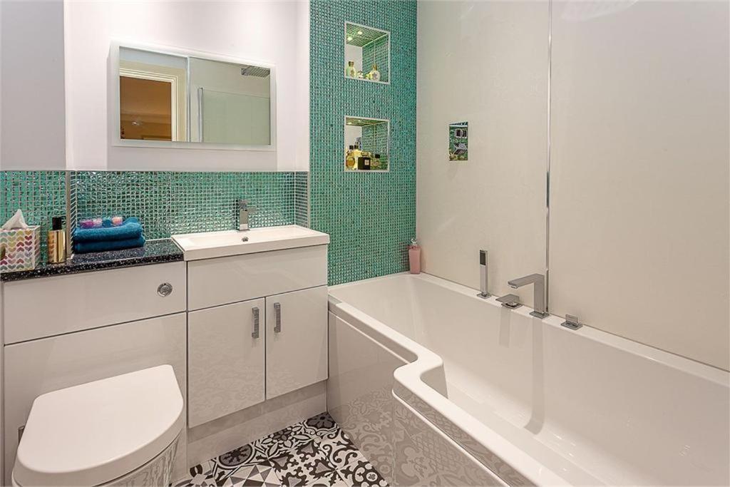 Orchard Brae Apartment *