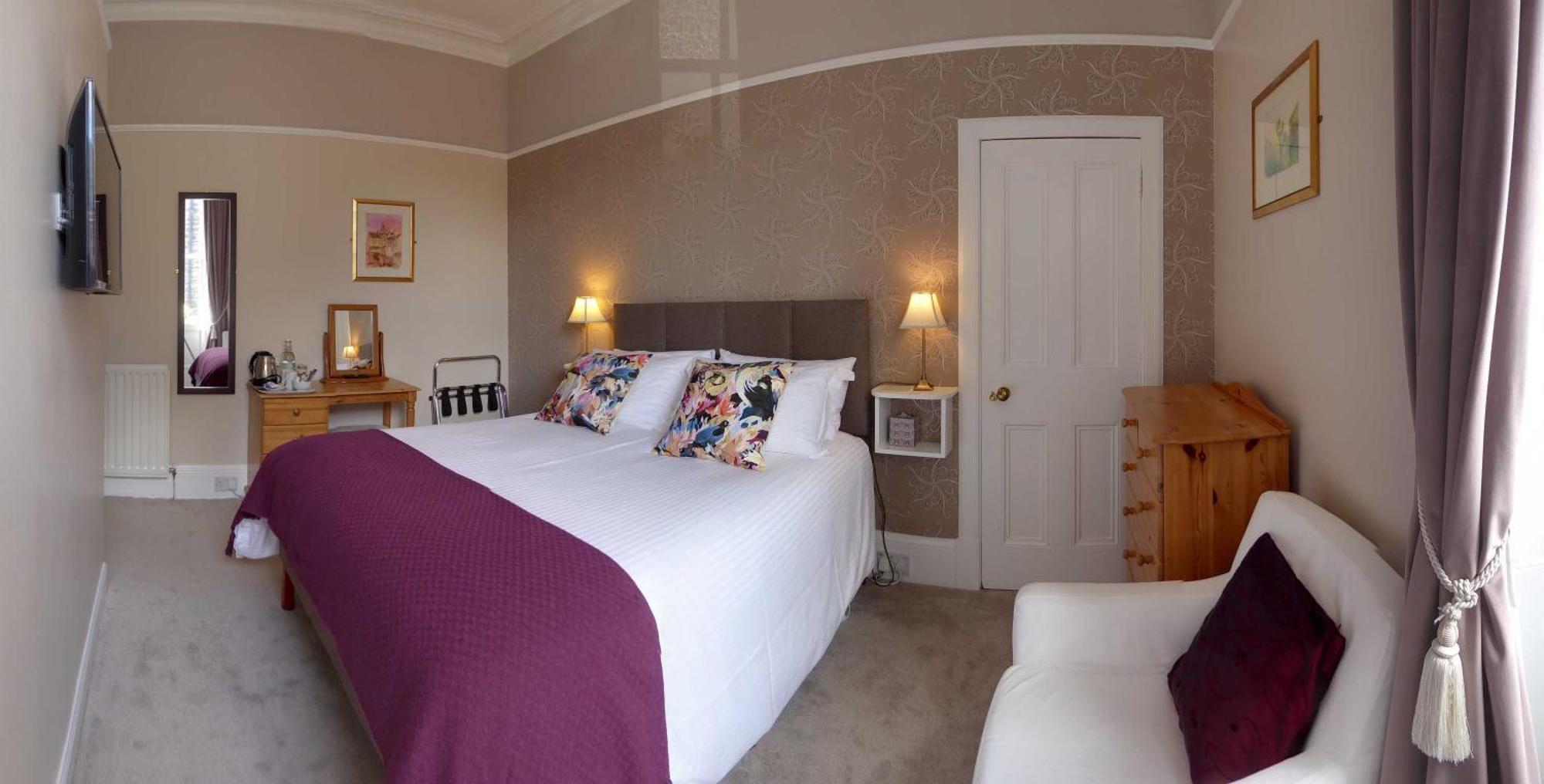 Crioch 3* Edinburgh