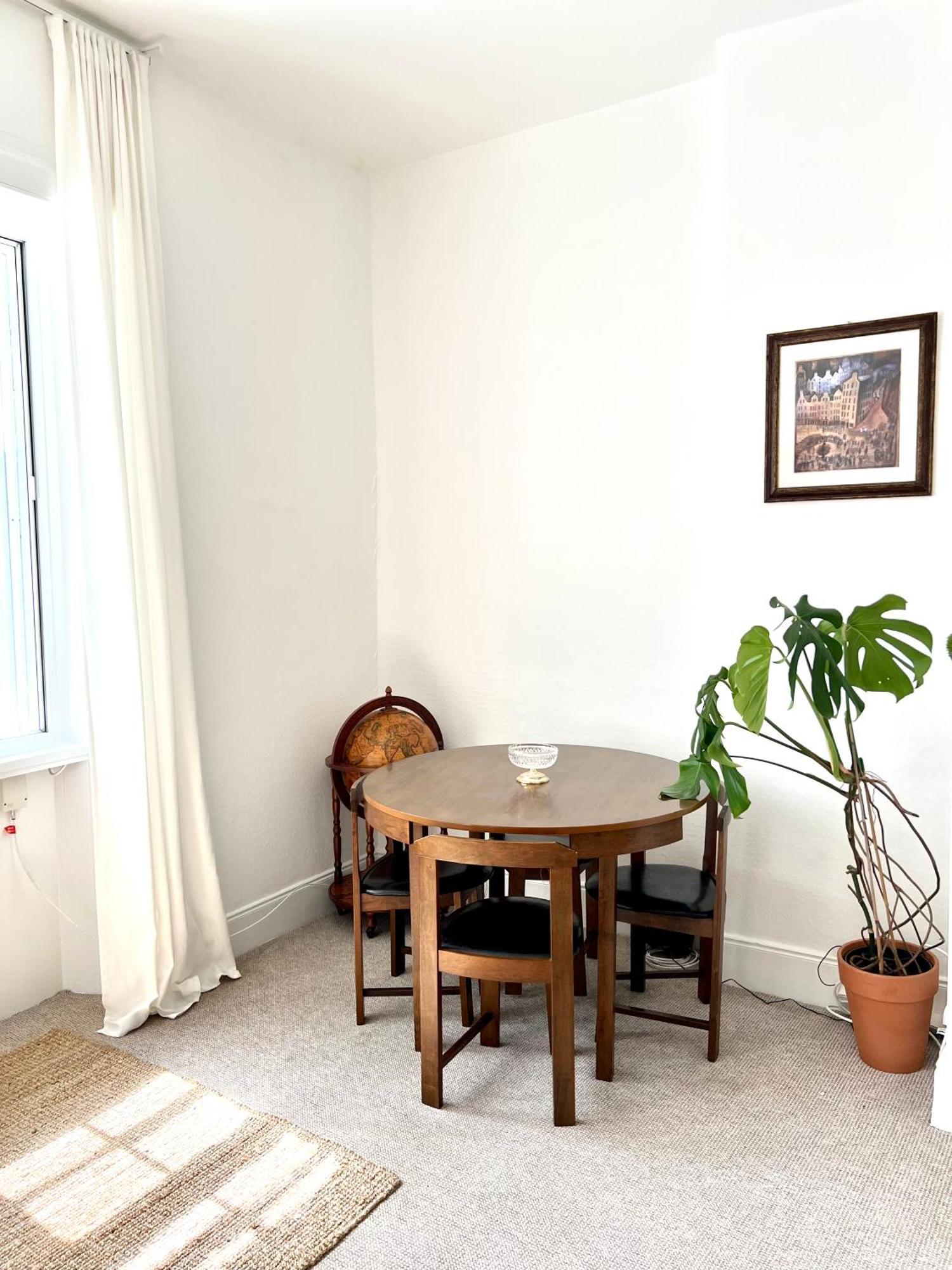 Apartment Bright Old Town Centre Edinburgh