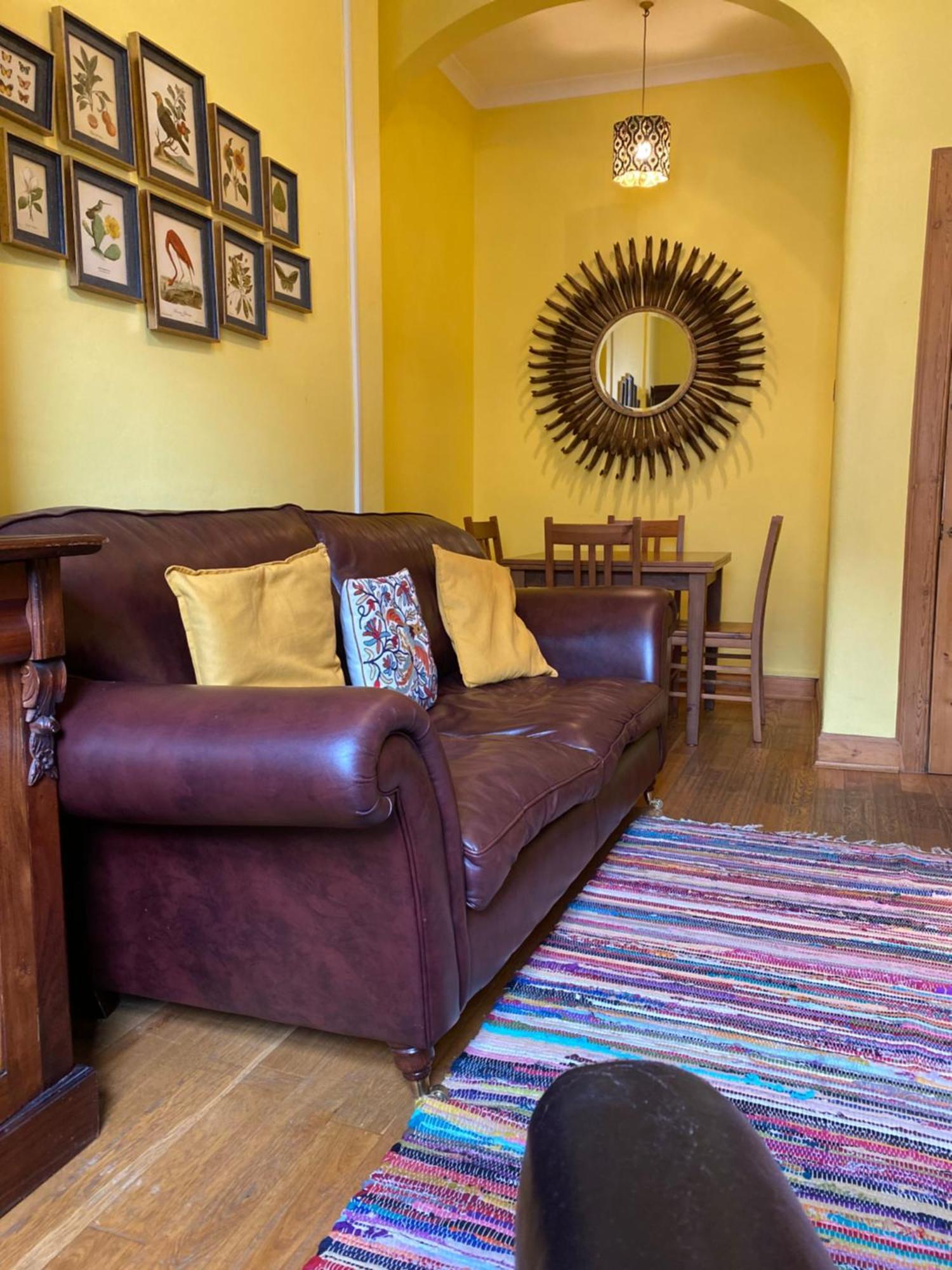Charming 1 Bedroom Apartment