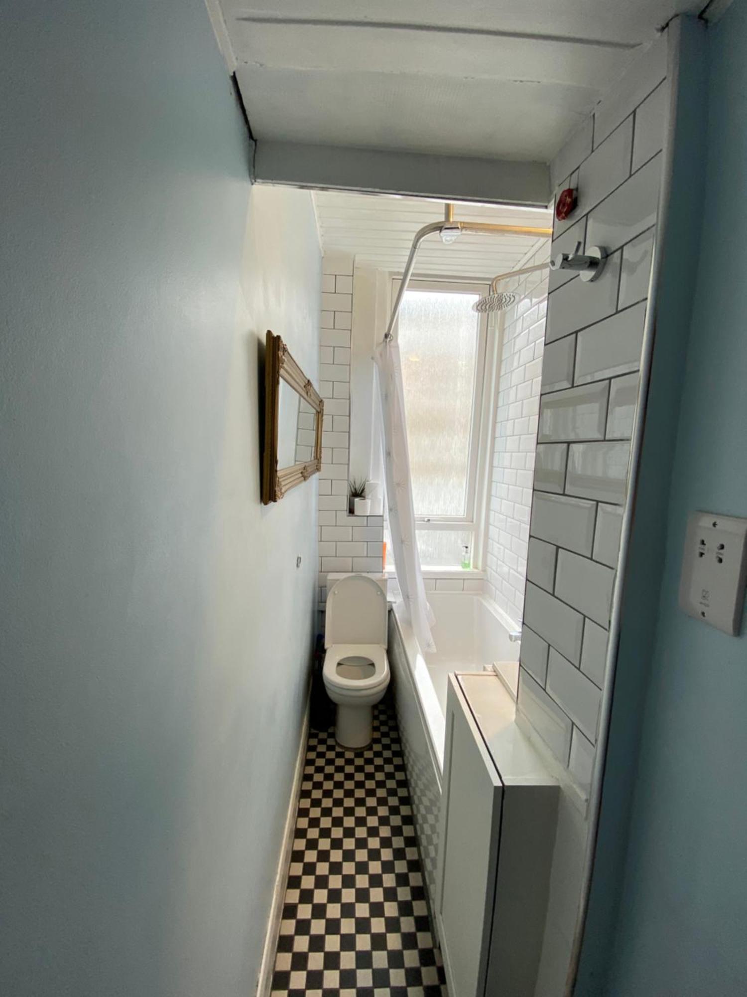 Apartment Charming 1 Bedroom Edinburgh