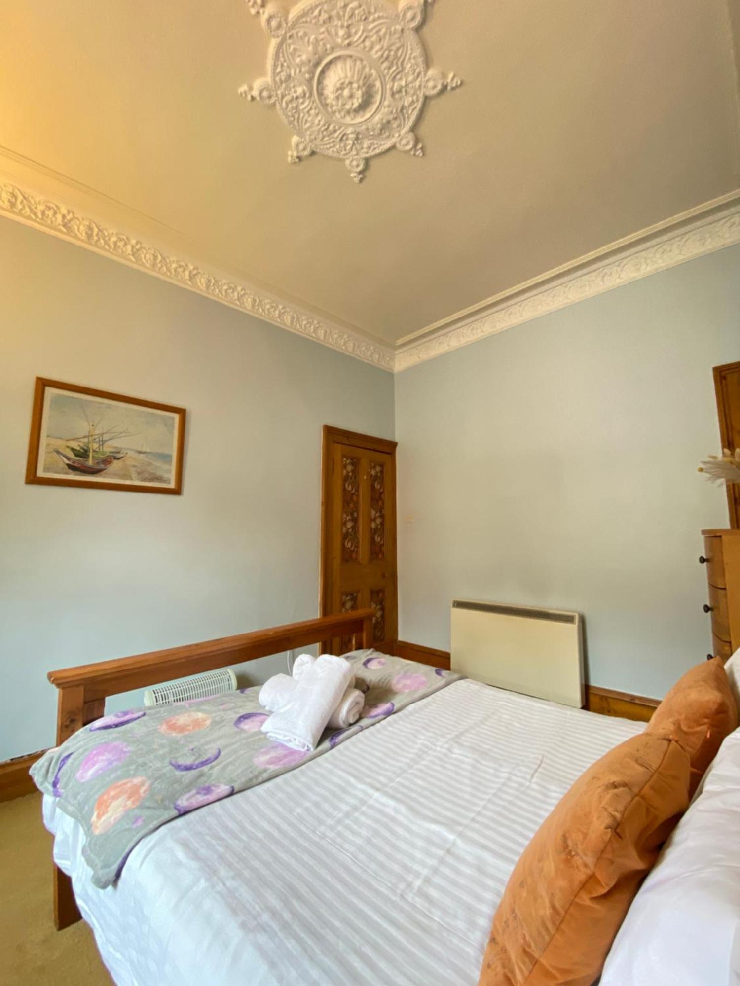 Charming 1 Bedroom Apartment Edinburgh