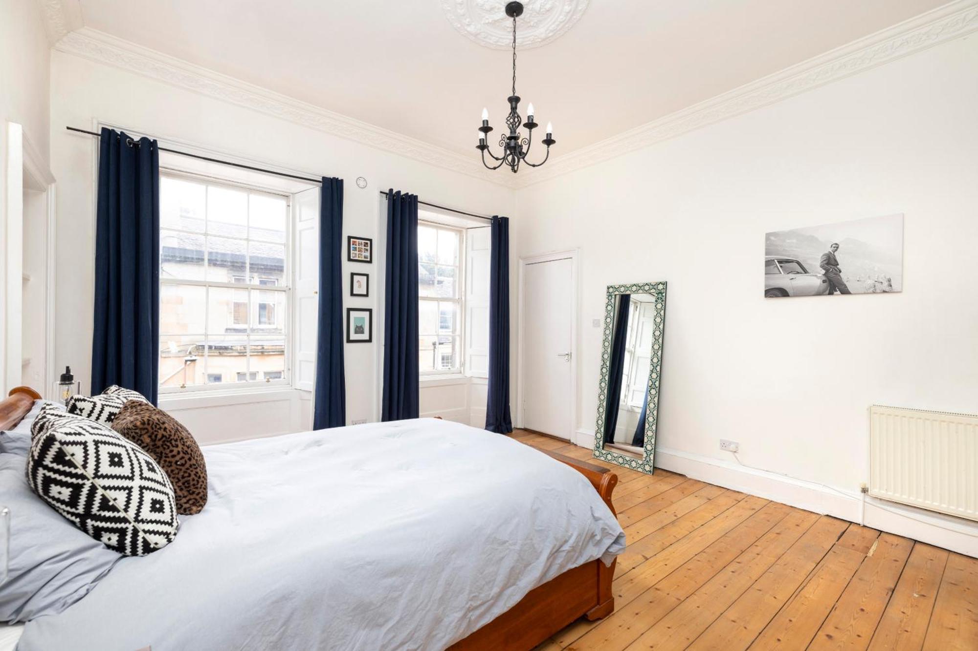 Chic West End 2-bedroom In Centre * Edinburgh