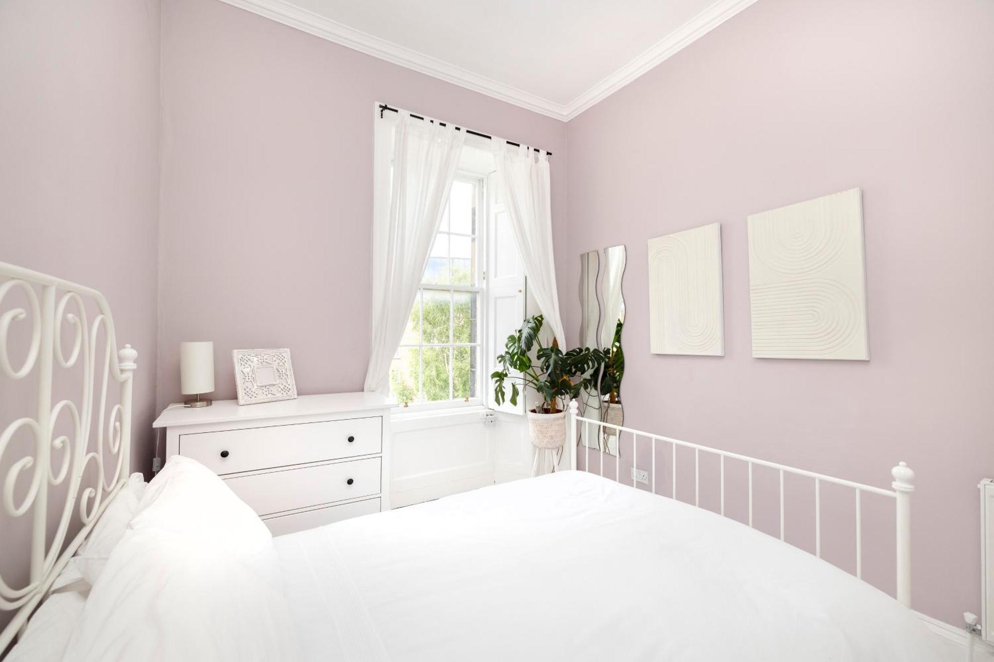 Apartment Chic West End 2-bedroom In Centre