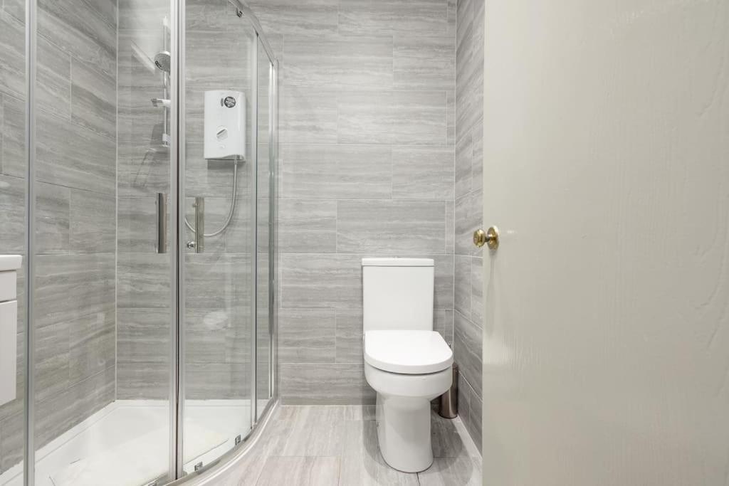 Apartment Two Bedroom Apartment-central Edinburgh-old Town-licensed Edinburgh