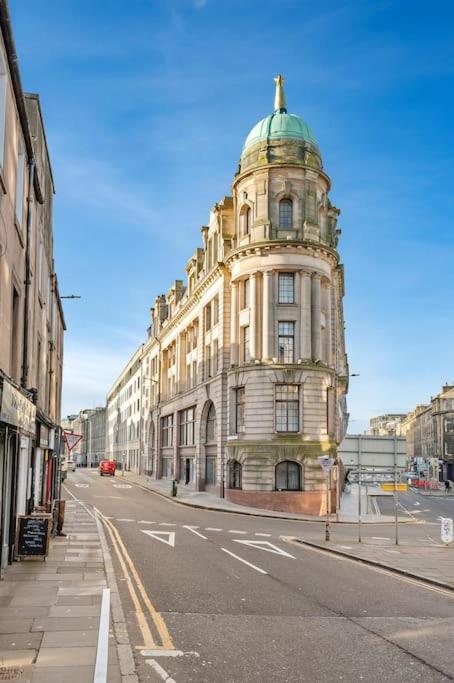 Two Bedroom Apartment-central Edinburgh-old Town-licensed * Edinburgh
