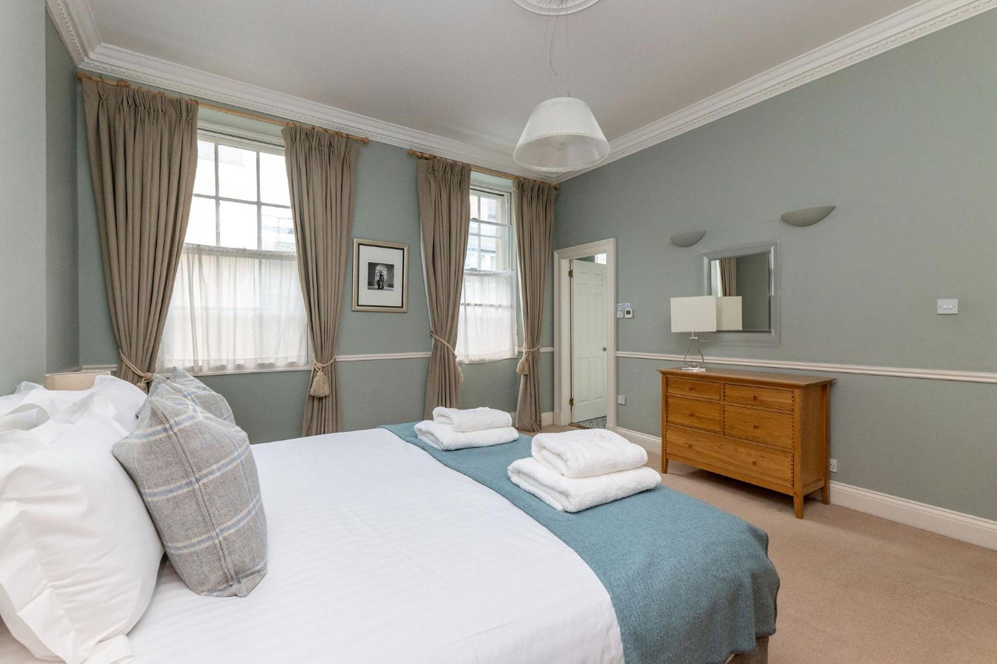 City Apartment Edinburgh