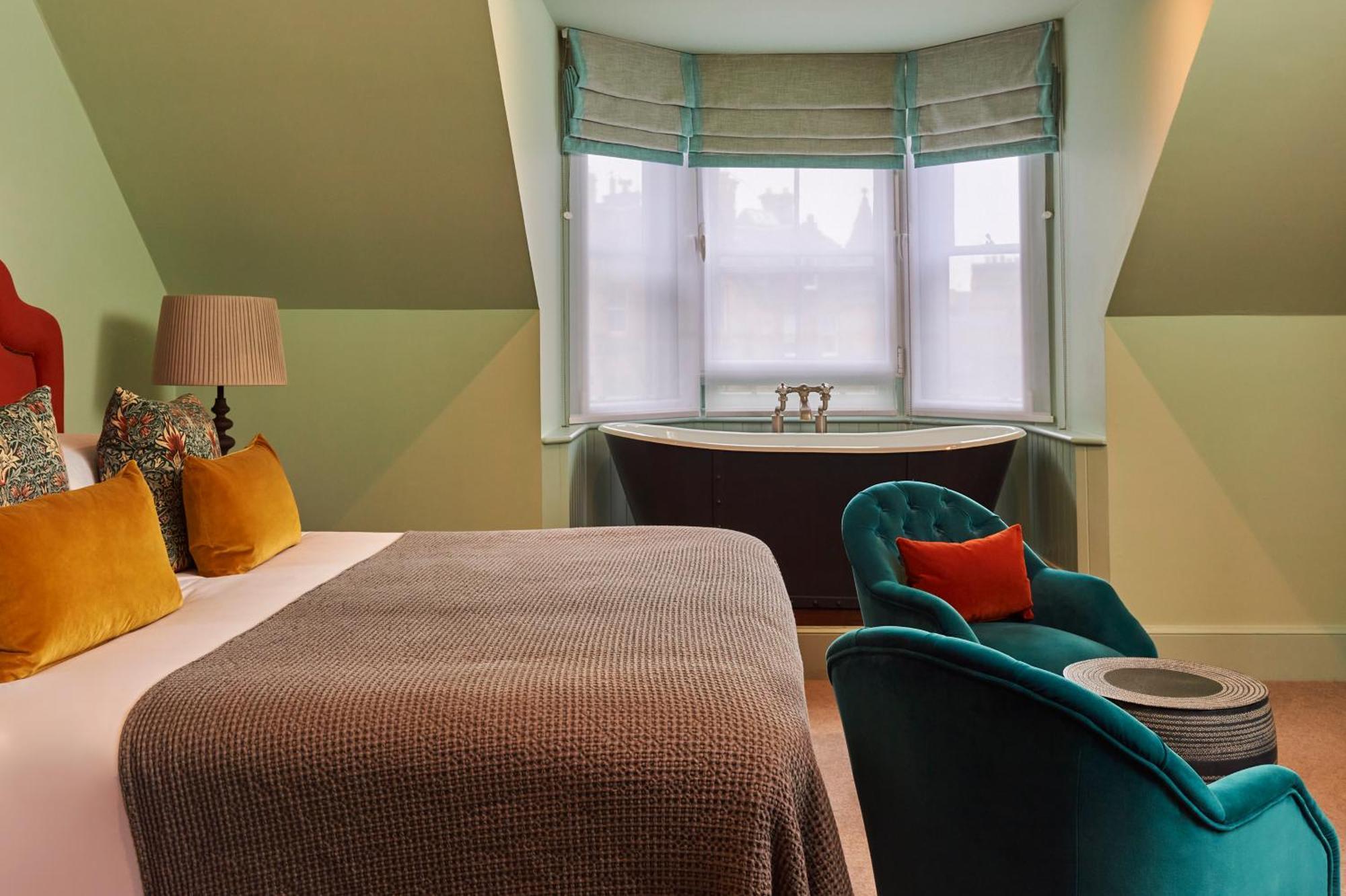 Du Vin Hotel 4*