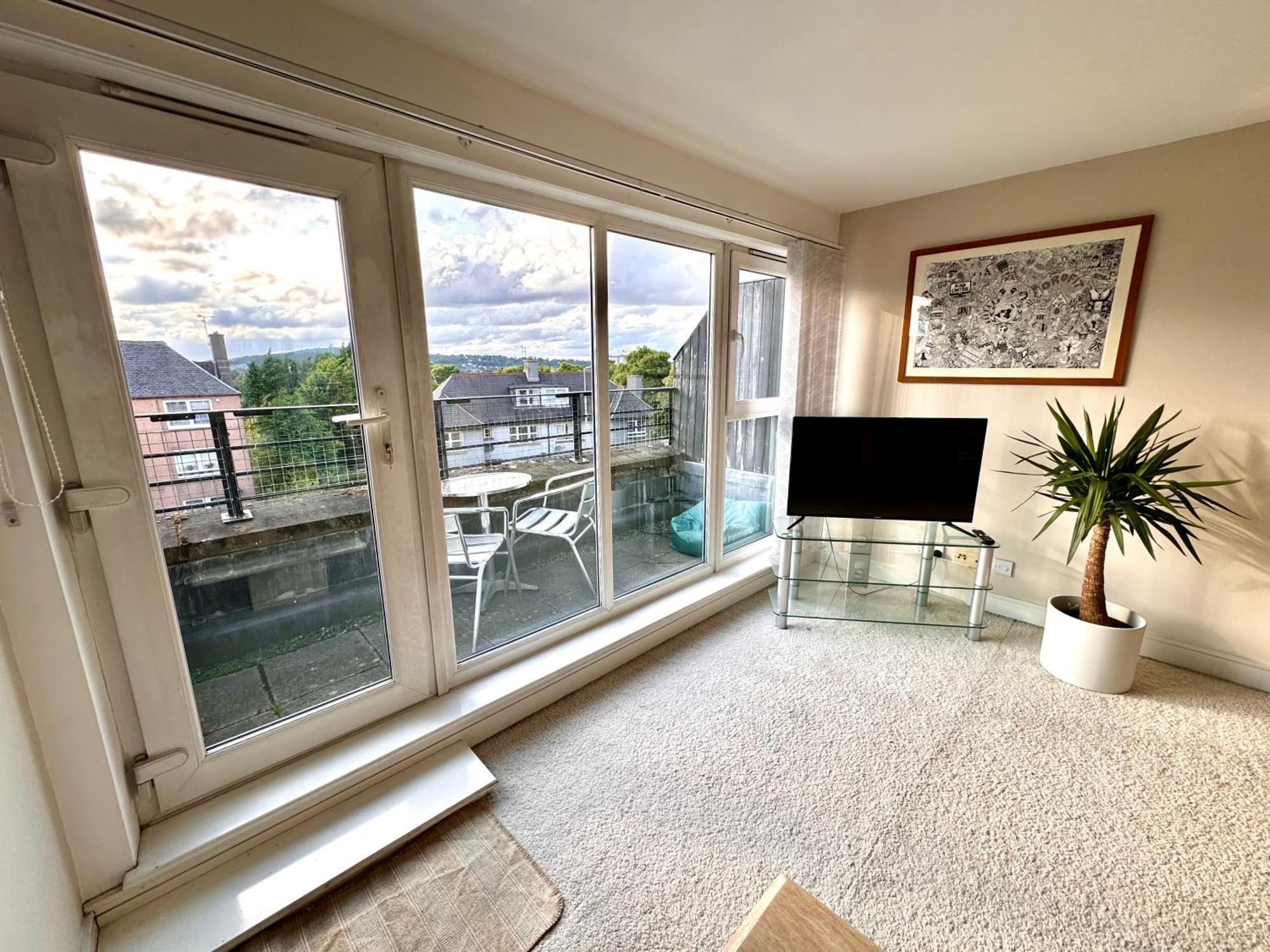 Apartment Appins Penthouse Luxury - Fast Wifi & Free Parking *