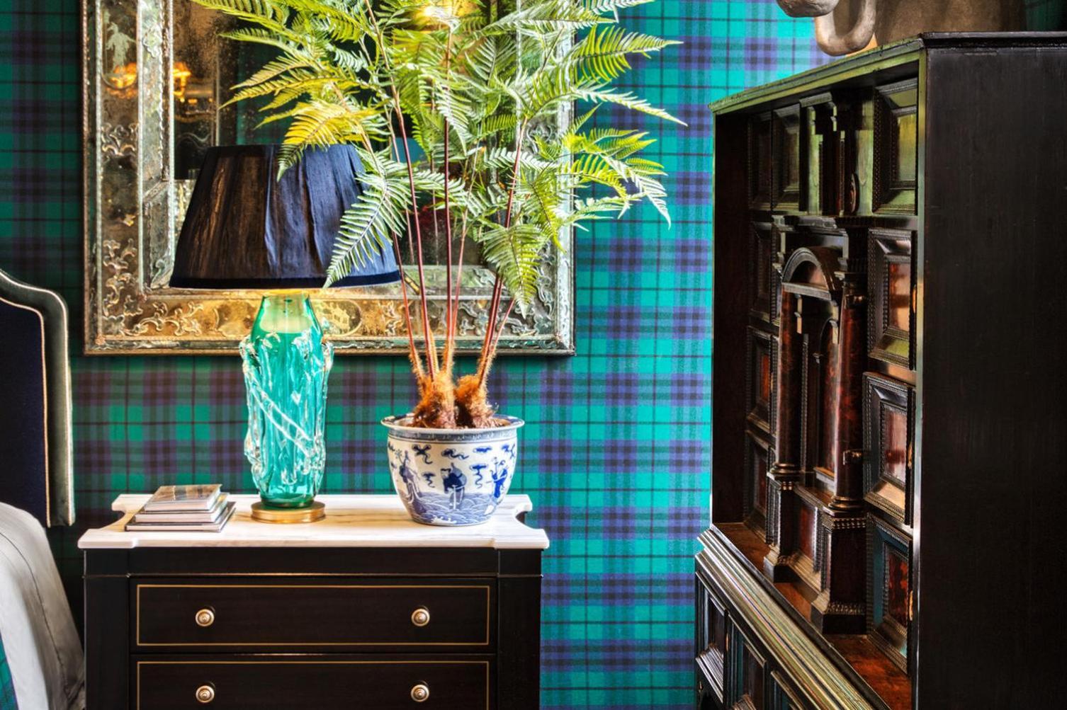 100 Princes Street 5*