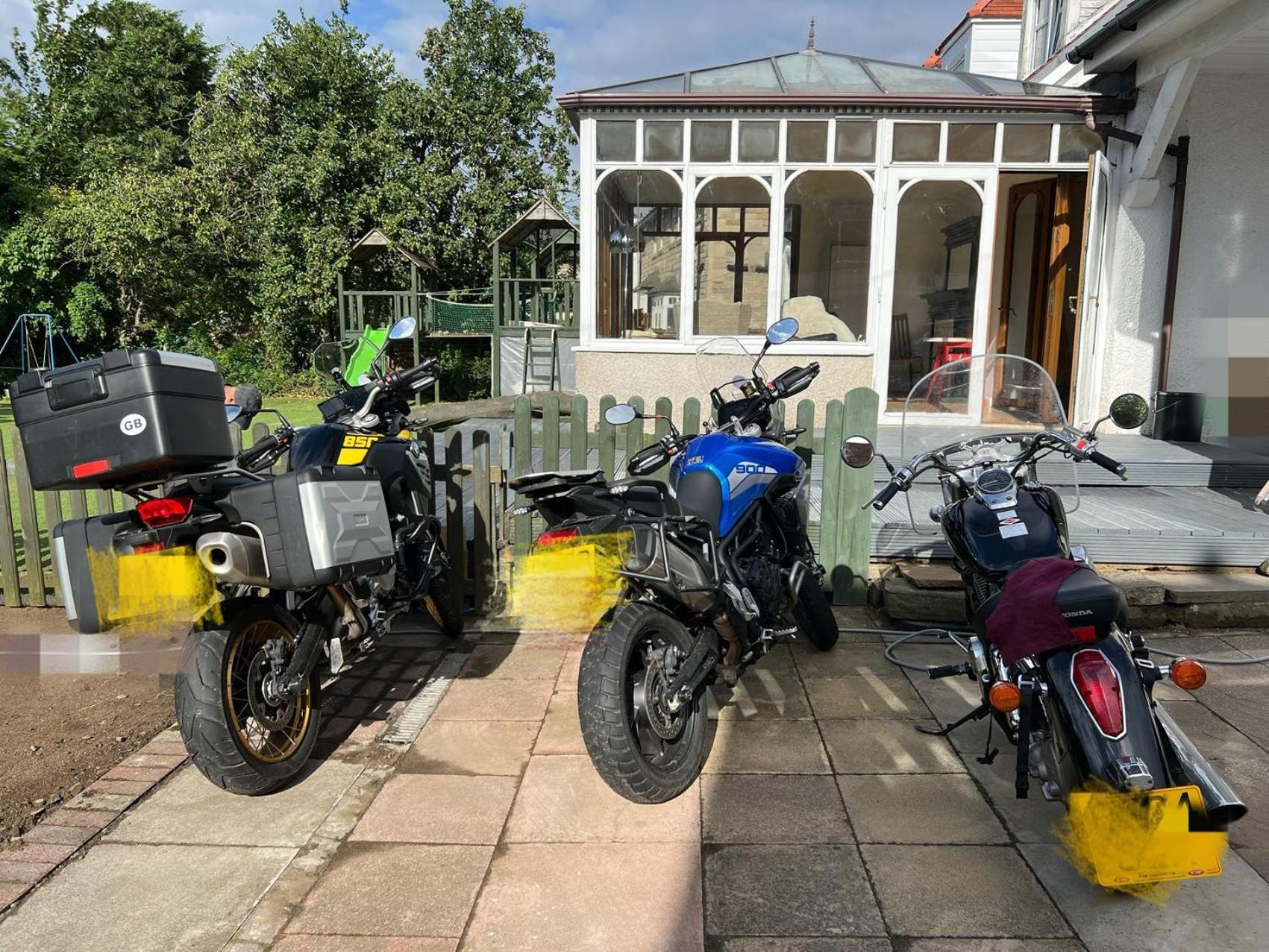 Guest house Full House