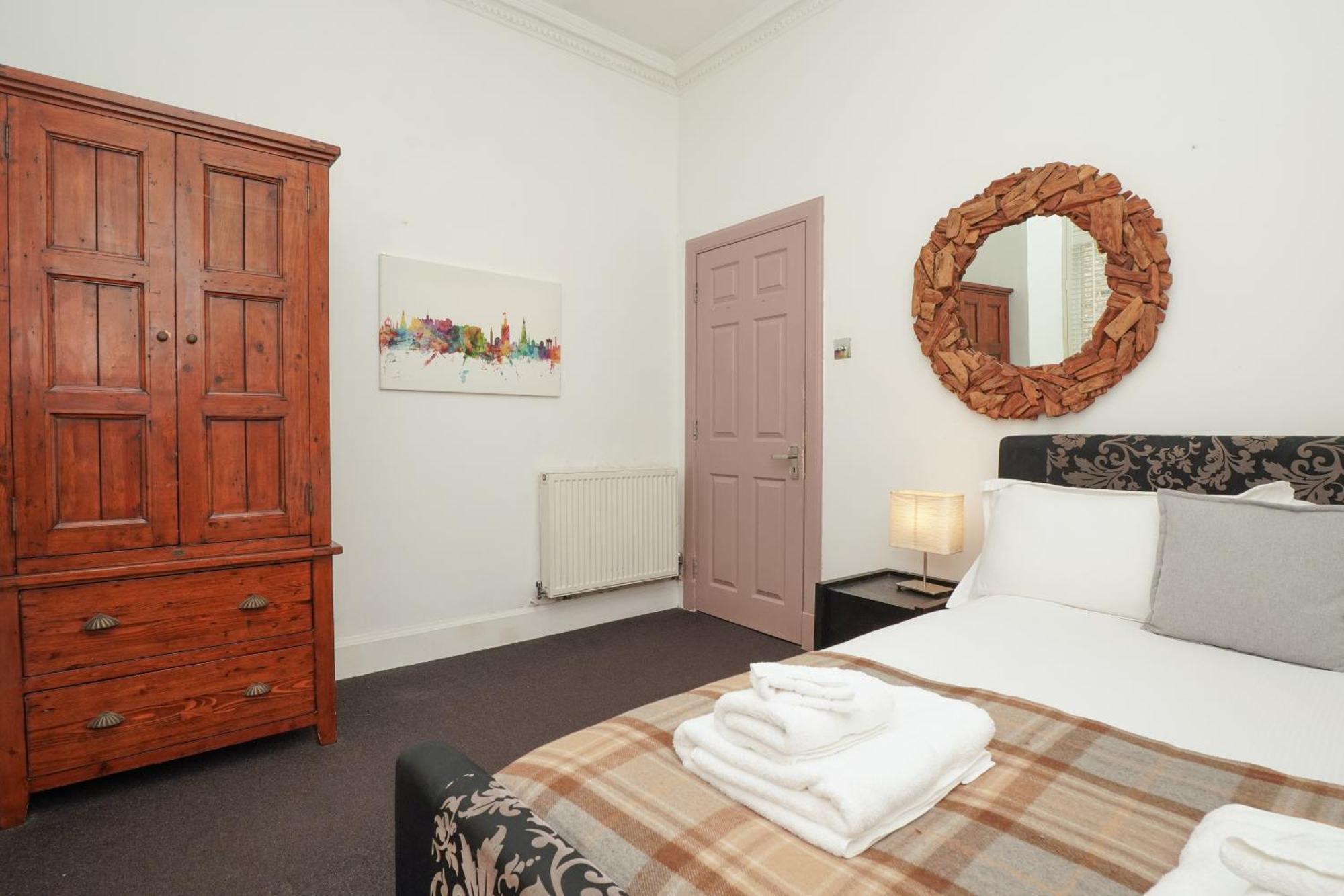 Apartment The Old School In Dean Village Edinburgh