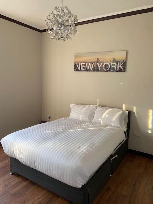 Apartment One Bedroom In Gorgie With New Heating System *