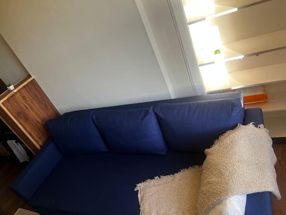 One Bedroom In Gorgie With New Heating System Apartment *