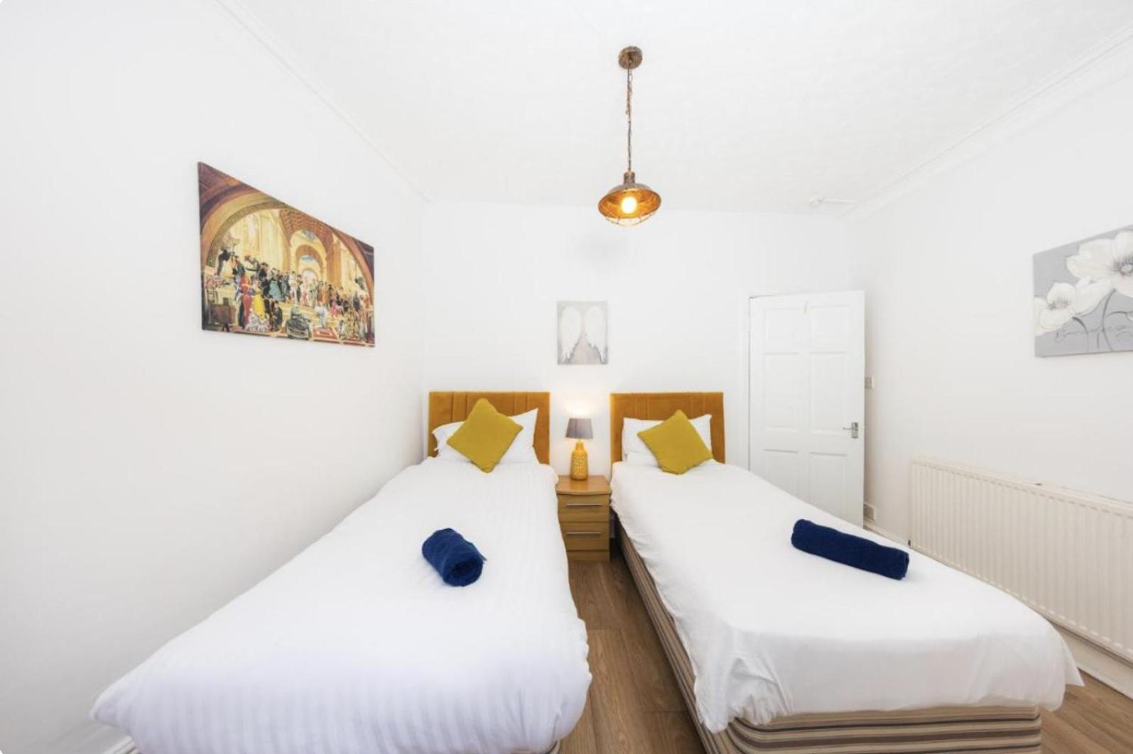 Warm & Welcoming In City Centre - Meadows 6 Apartment *