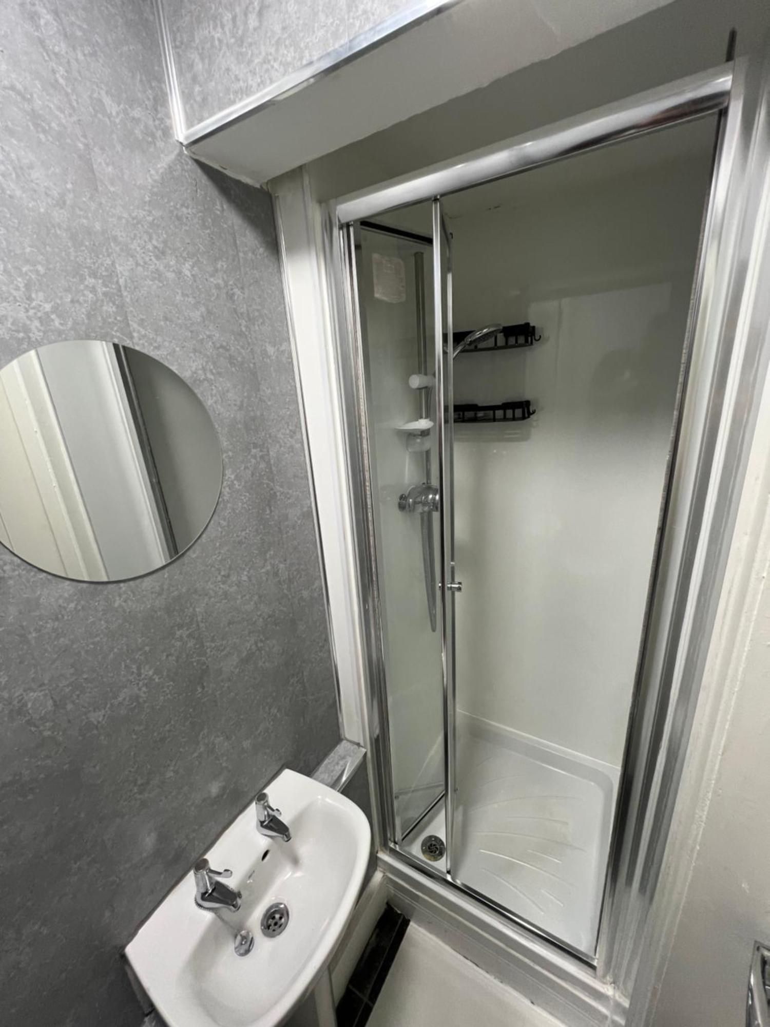 Apartment 2 Bed Flat In Edinburgh