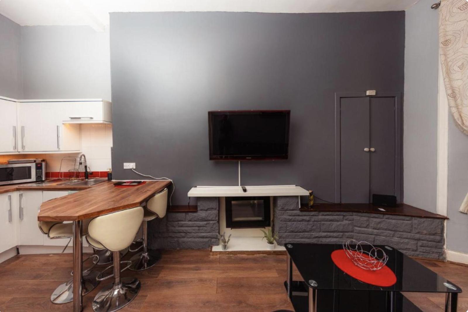 Apartment Warm By Holyrood Palace! EDI