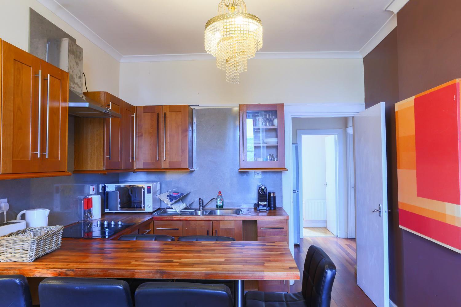 Royal Mile Escape - Five Bedrooms Apartment EDI